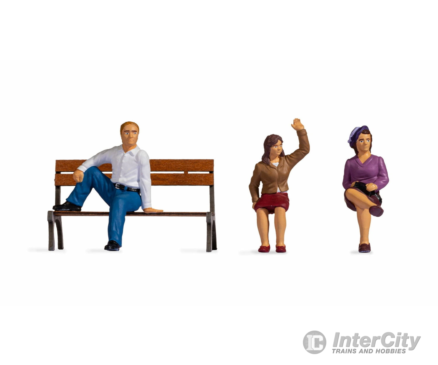 Noch 17151 1 Sitting People Figures