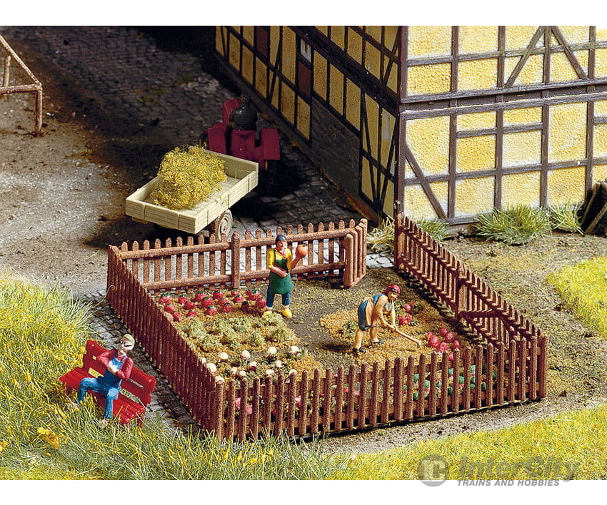 Noch 33070 N Garden Fence Scenery Details