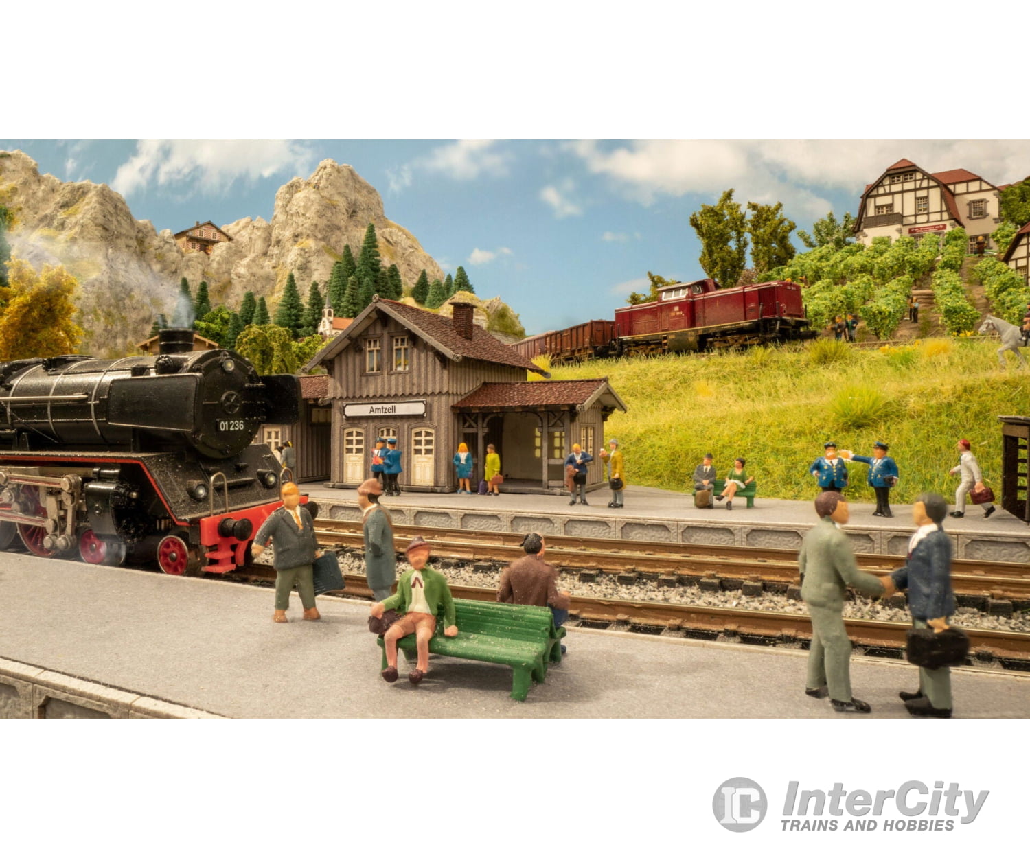 Noch 53700 N easy TRACK Railway Route Kit ‘Mittelberg’ Layout Kits