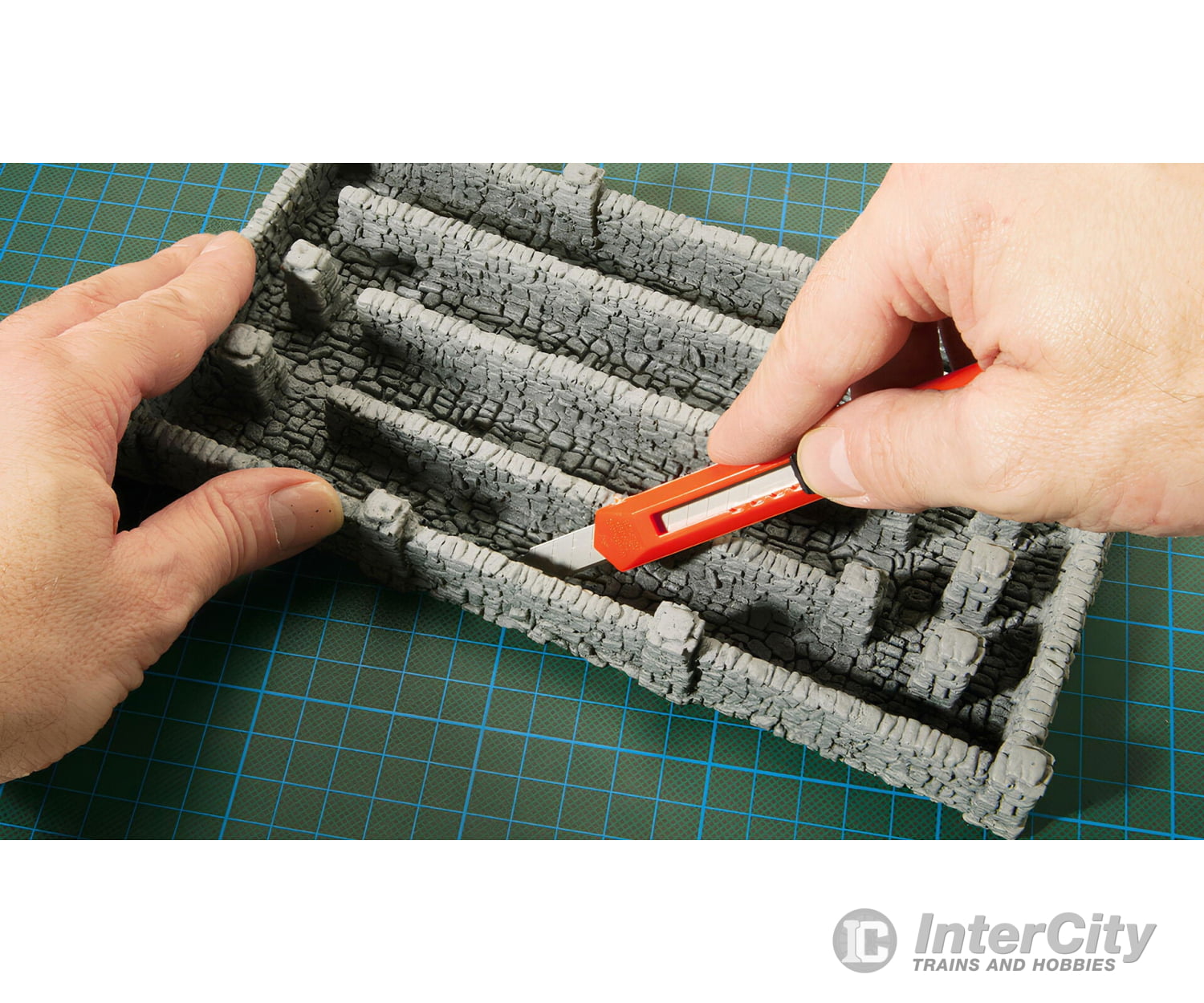 Noch 58280 HO Granite Walls Other Scenery