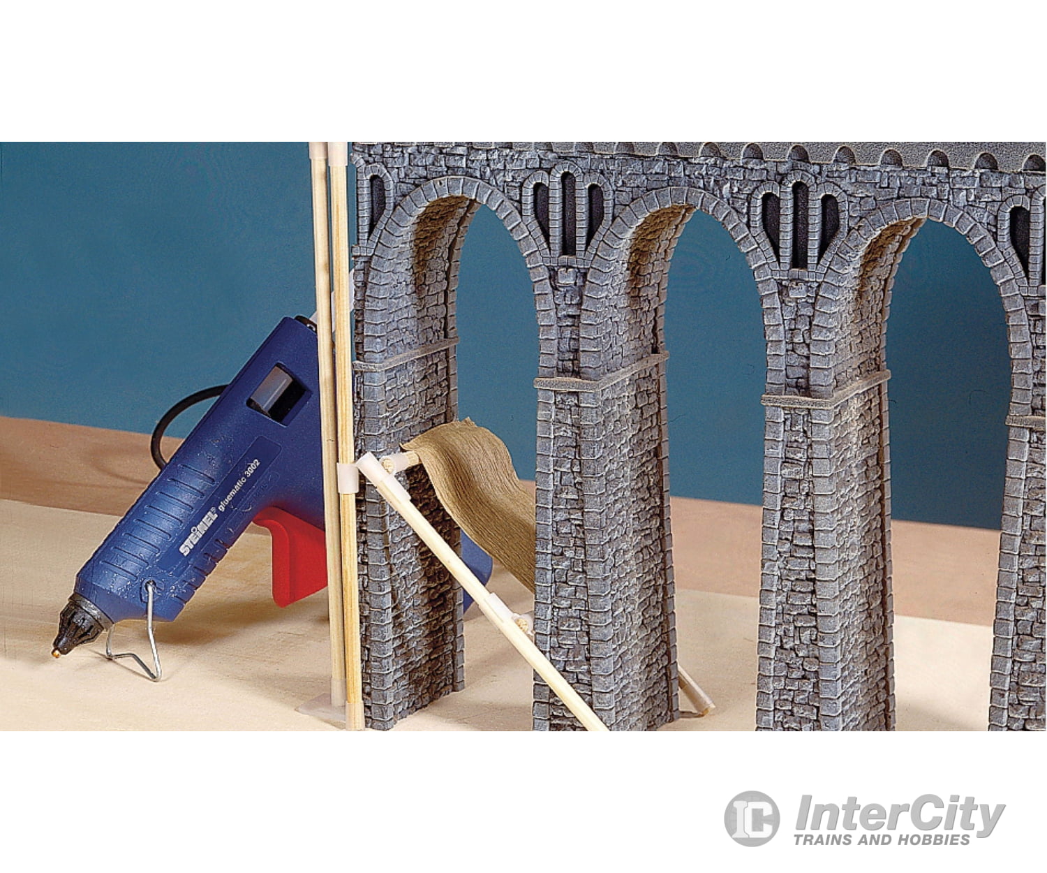 Noch 58665 HO Quarrystone Viaduct curved Tunnels & Bridges