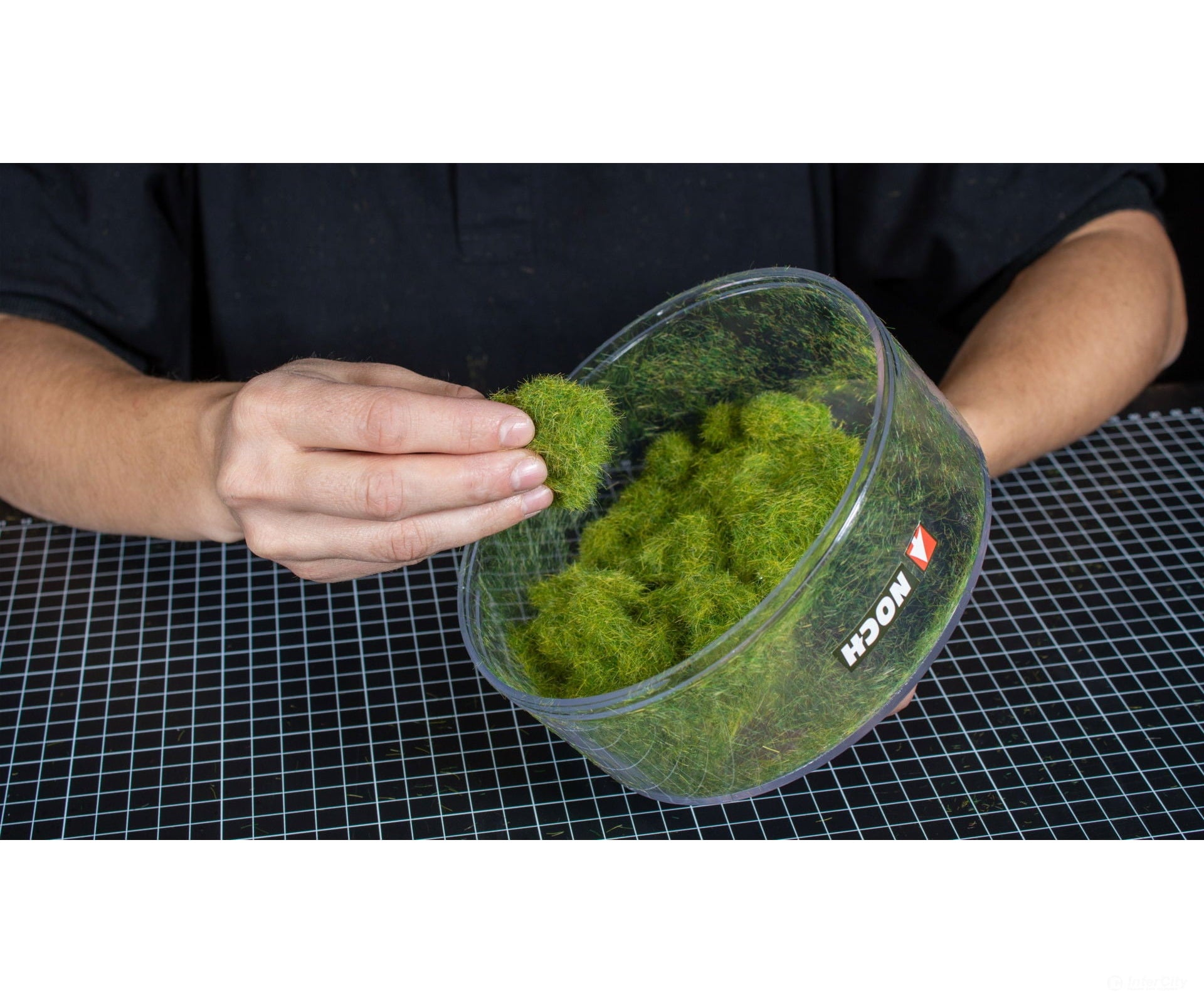 Noch 60129 XL Flock Change Container Static Grass & Applicators