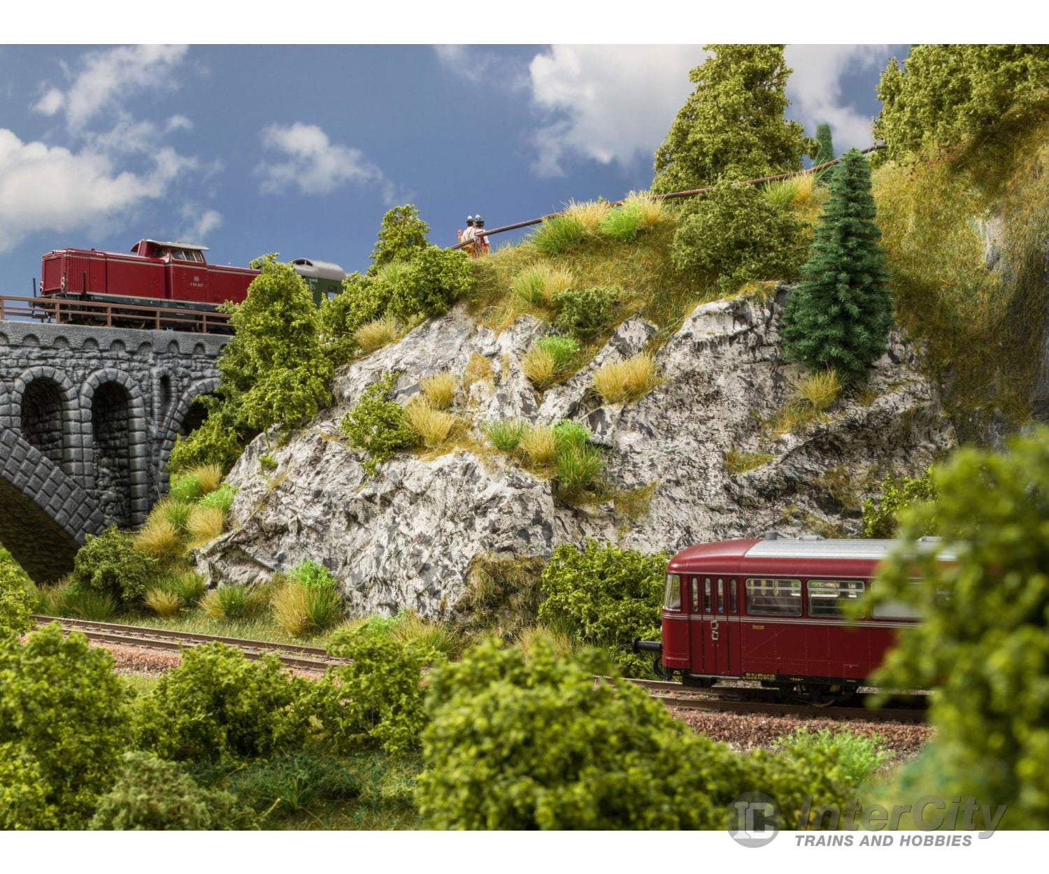 Noch 60301 HO TT N O Wrinkle Rocks ’Großglockner’ Rocks & Landforms