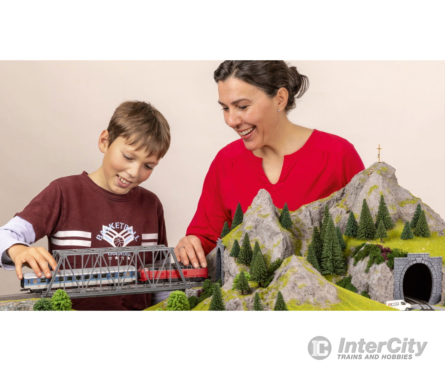 Noch 60804 HO Starter Set Model Railway Layout Construction Landform Building