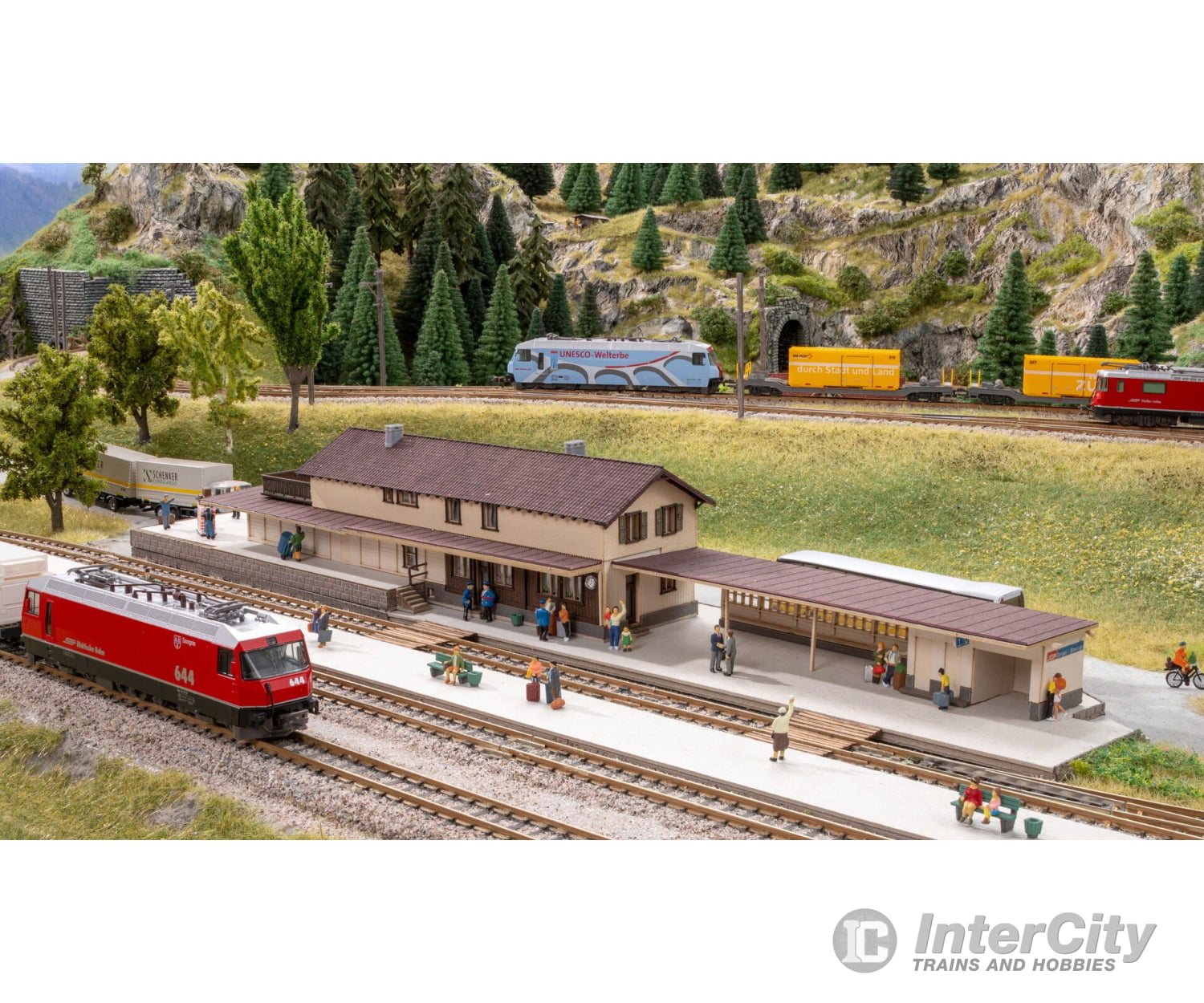 Noch 63005 N ‘Bergün’ Station Gauge N Structures