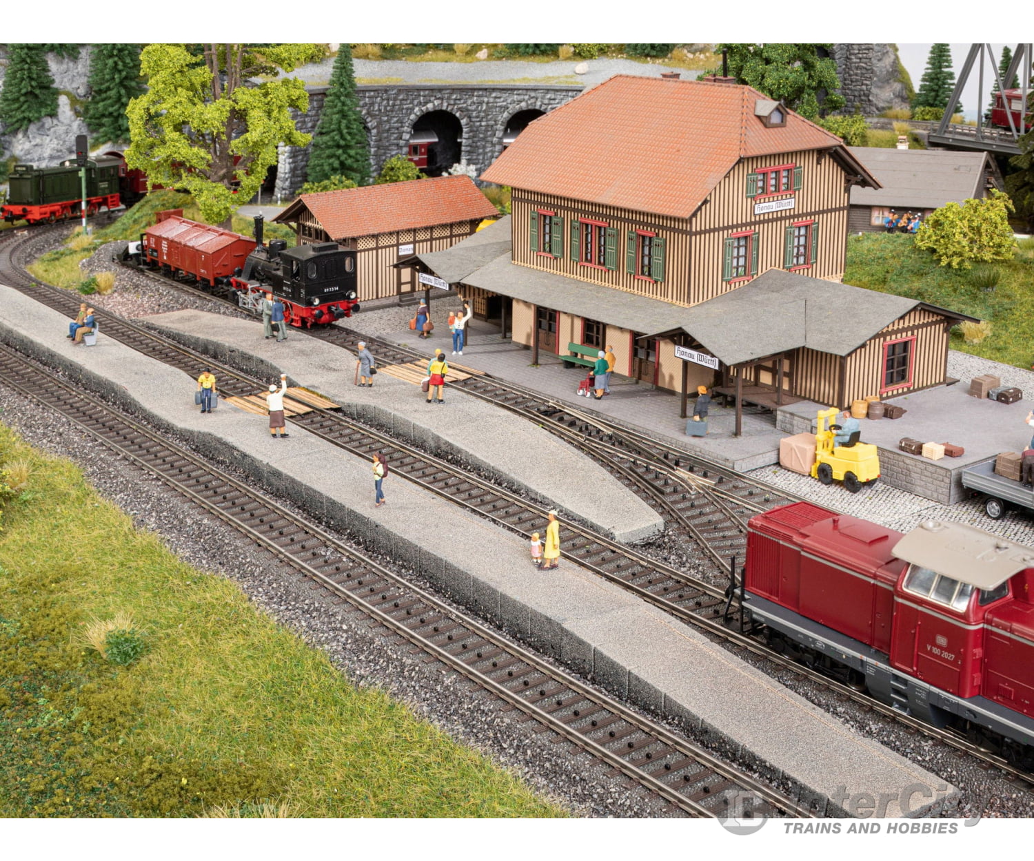 Noch 66020 HO Platform Era III – IV Set (4-Part) Structures
