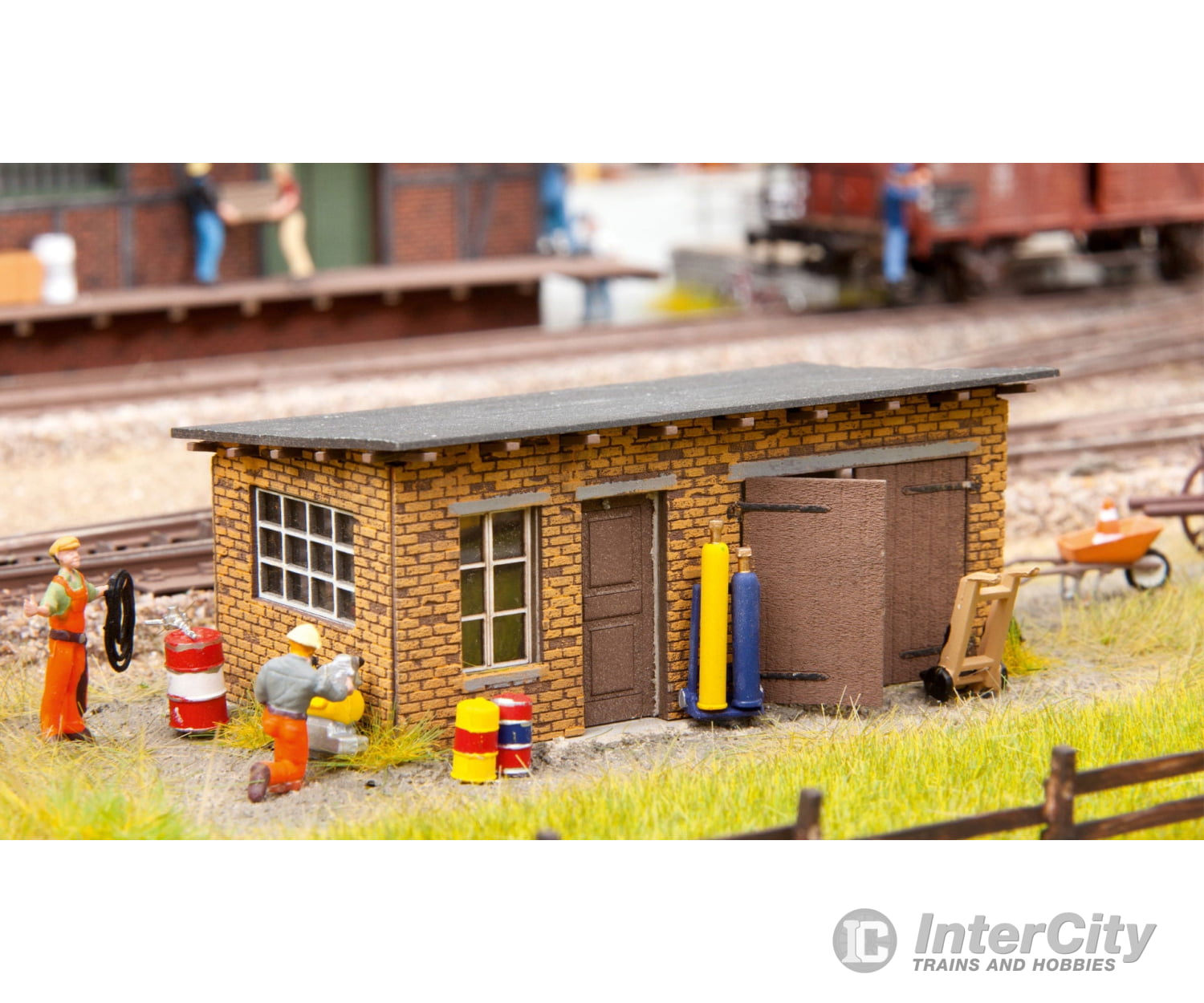Noch 66106 HO Tool Shed and Workshop Structures