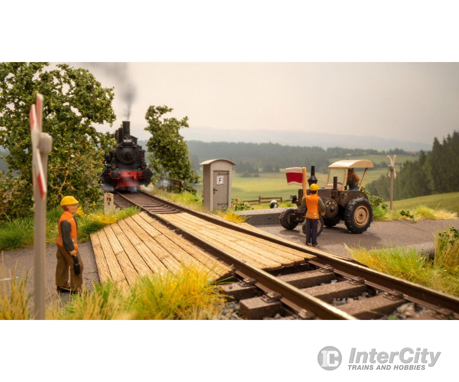 Noch 66811 HO Laser-C. Deco. Set ’Right & Left Along the Tracks’ Structures