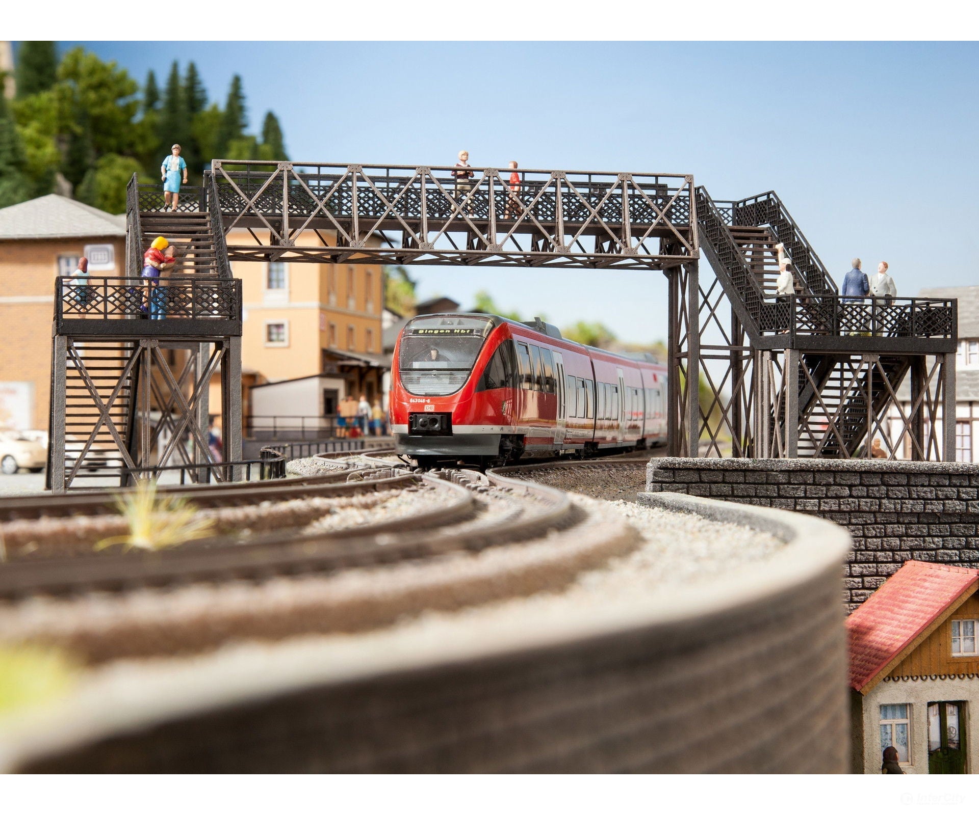 Noch 67070 HO Footbridge Tunnels & Bridges