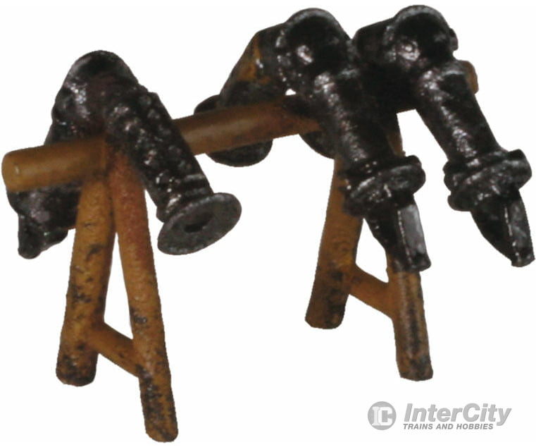 Noch Ho 13623 Steam Heating Coupler/Hose Connection Set -- 3 Line Hoses & Stand Scenery Details
