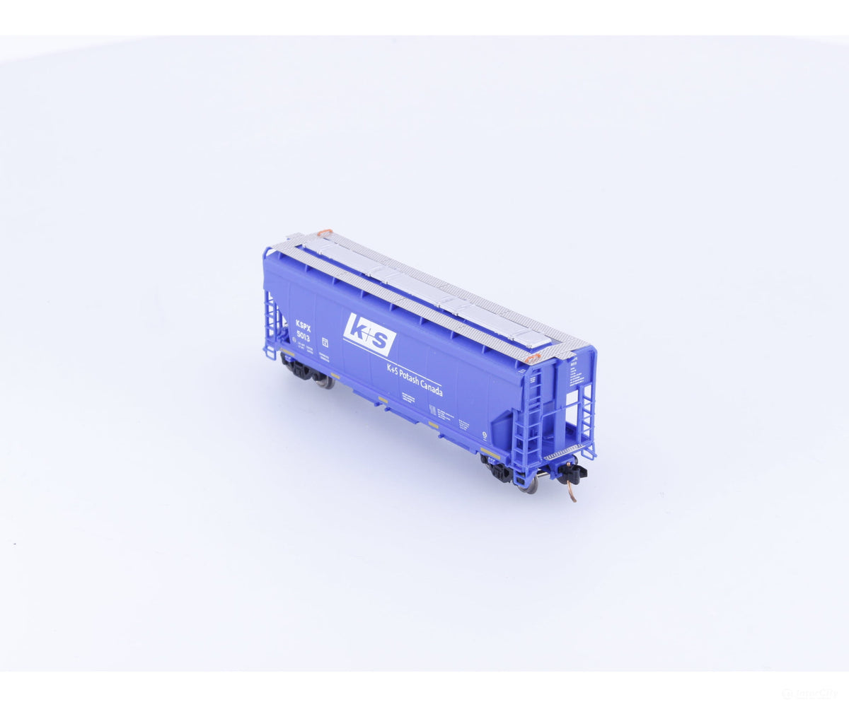 North American Railcar Corporation 11-12008001-26 N 3 Bay Covered Hopper Car K&S Potash 5013 - Freight Cars