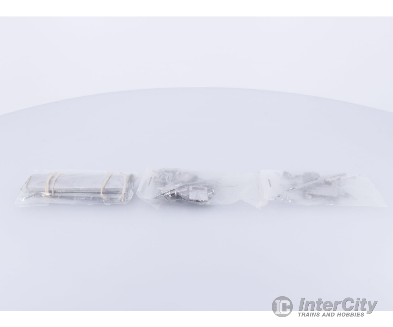 On-Trak Model Products 5143 HO Kleifer Tractor/Trailer Closed Cab Cars & Trucks