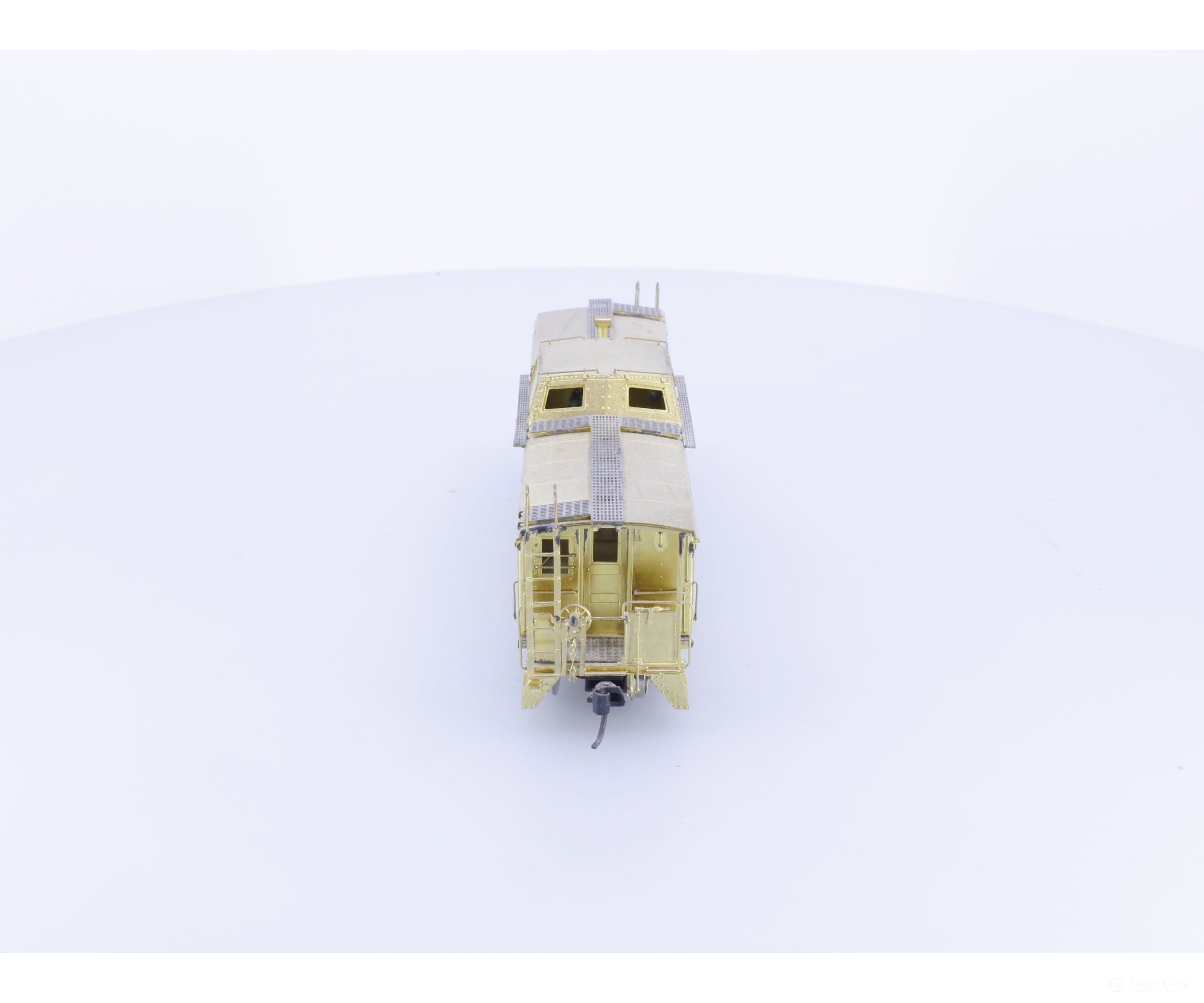 Overland 3817 HO Brass 1953 Built Steel Slanted Streamlined Centered Cupola Caboose Canadian Pacific (CP) - Freight Cars