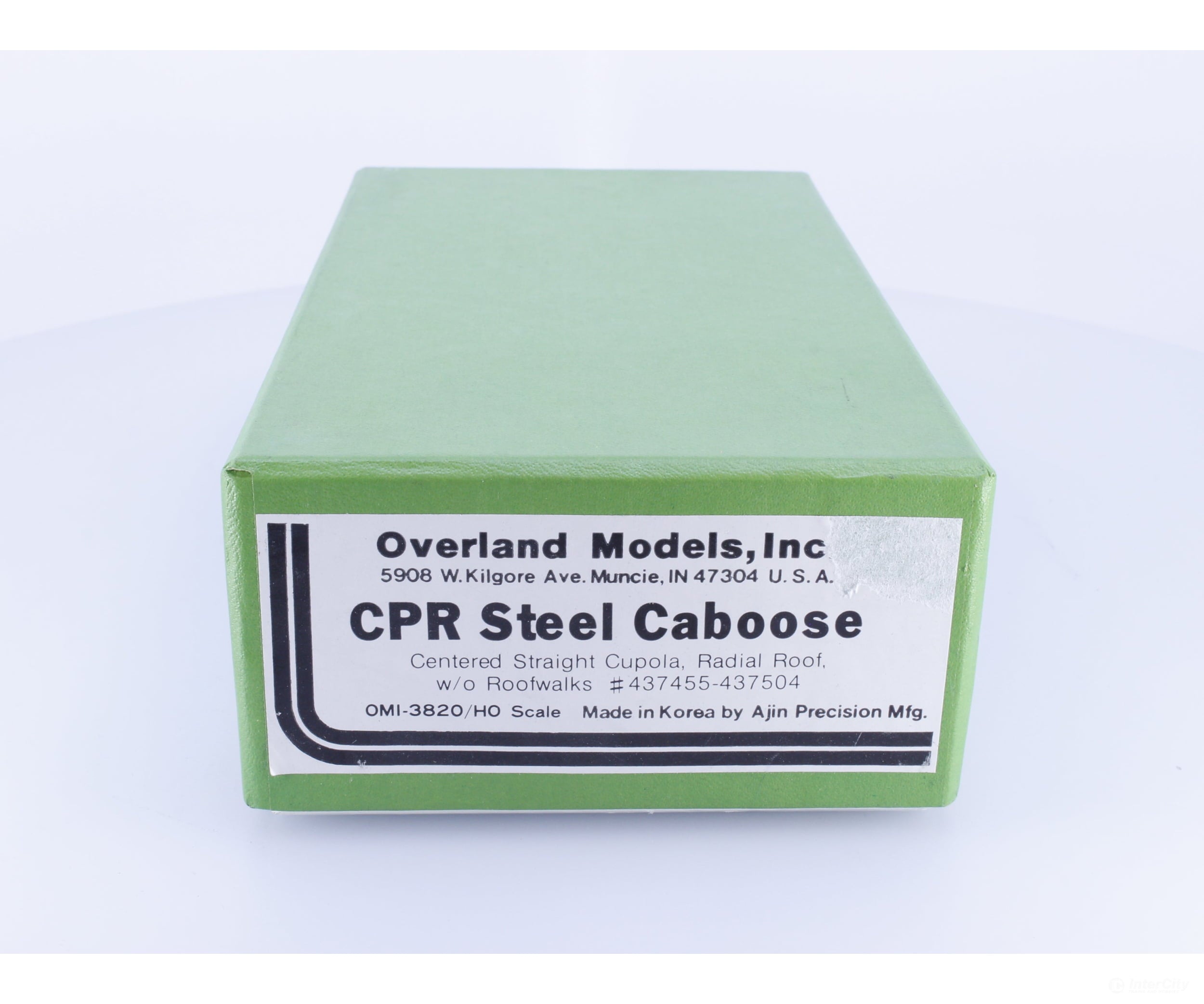 Overland 3820 HO Brass Steel Caboose Centered Straight Cupola Radial Roof Canadian Pacific (CP) - Freight Cars