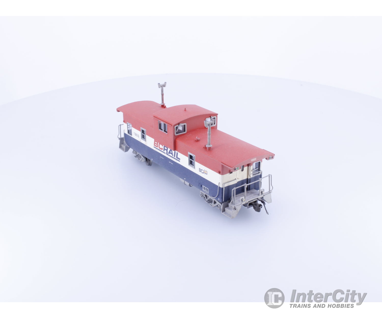 Overland 3862.1 HO Brass Wide Vision Caboose Factory Painted and Weathered BC Rail (BCOL) 1869 Freight Cars