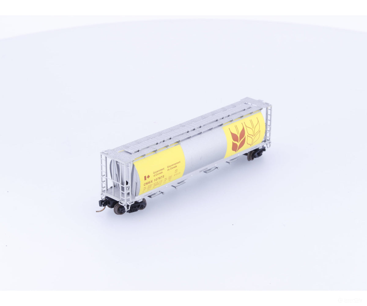 Pacific Western Rail Systems 1013-1D N 4 Bay Cylindrical Hopper Government of Canada (CNWX) 107673 - Freight Cars