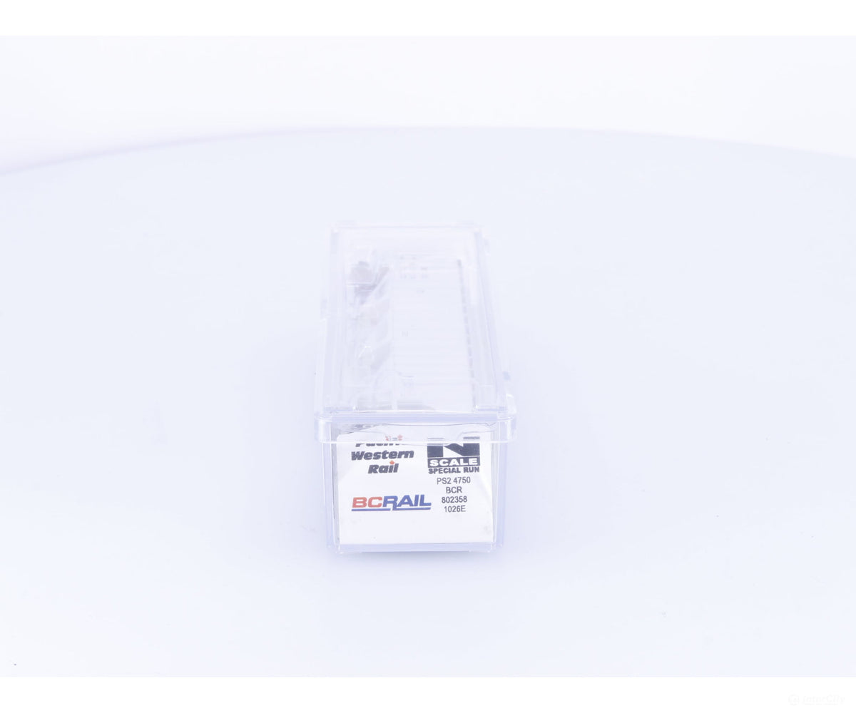 Pacific Western Rail Systems 1026B N 3 Bay PS2 Covered Hopper BC Rail (BCOL) 802358 - Freight Cars