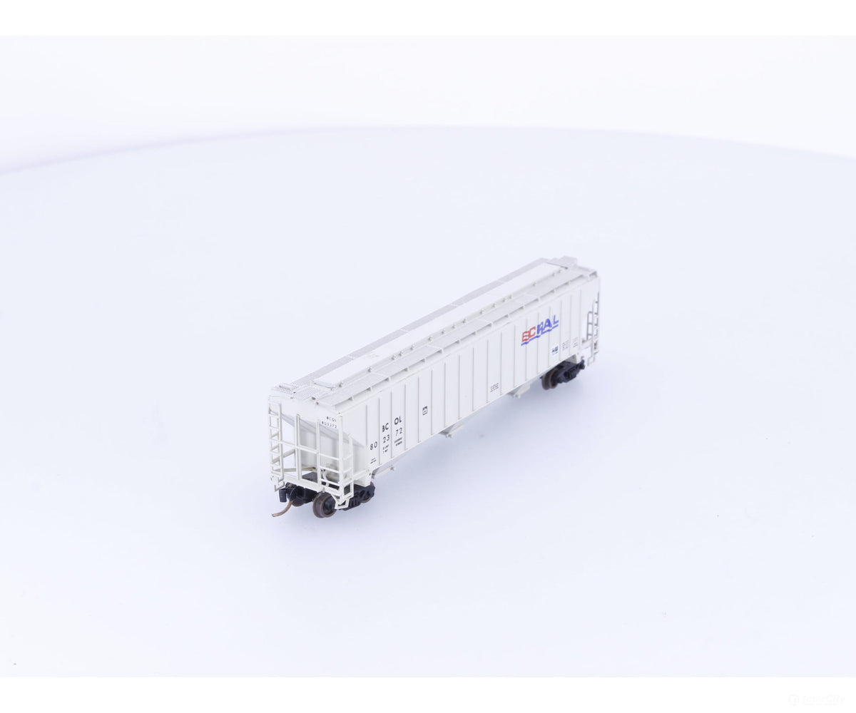 Pacific Western Rail Systems 1026C N 3 Bay PS2 Covered Hopper BC Rail (BCOL) 802372 - Freight Cars