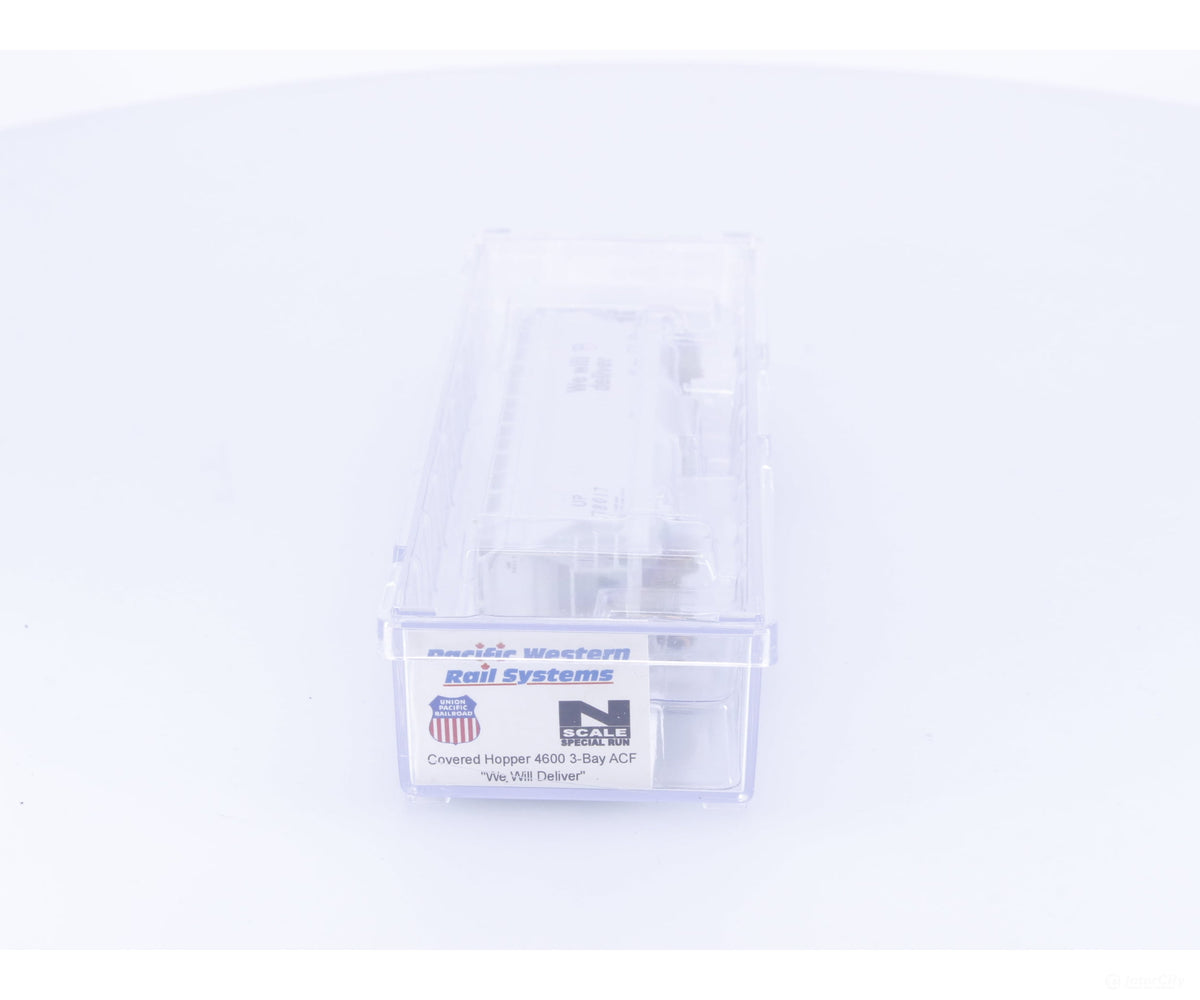 Pacific Western Rail Systems 1084H N 3 Bay ACF Covered Hopper Union Pacific (UP) 78017 - Freight Cars