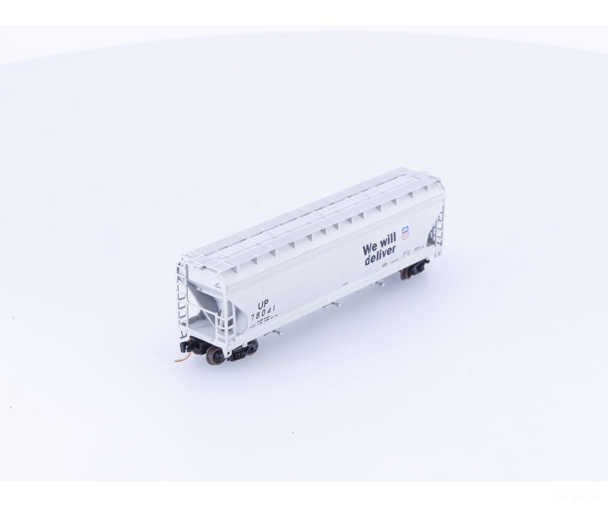 Pacific Western Rail Systems 1084J N 3 Bay ACF Covered Hopper Union Pacific (UP) 78041 - Freight Cars