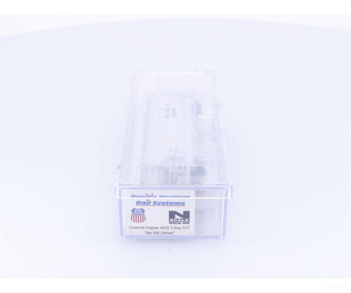 Pacific Western Rail Systems 1084L N 3 Bay ACF Covered Hopper Union Pacific (UP) 78076 - Freight Cars