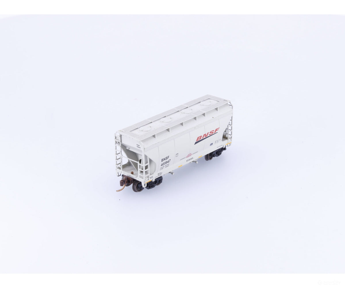 Pacific Western Rail Systems 1163F N 2 Bay Covered Hopper Burlington Northern Santa Fe (BNSF) 405947 - Freight Cars