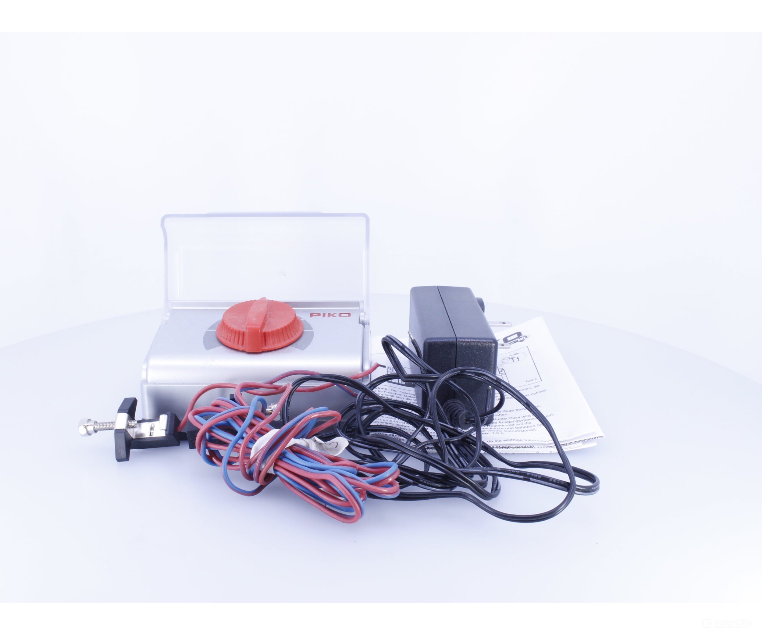 Piko 35006/35025 G Outdoor and Indoor Speed Controller with 110V Power Supply - Analog Throttles & Power