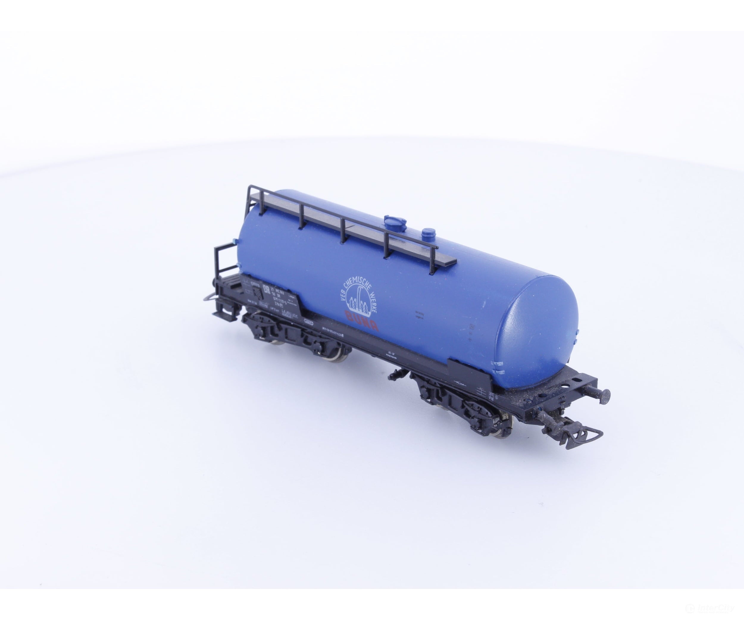 PIKO 4517-5 HO DR Tank Car Buna 4517-5 - European Freight Cars