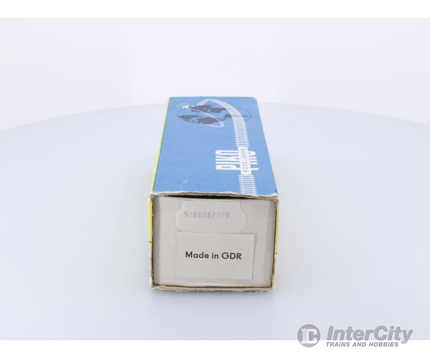 Piko 5/6606/020 HO DB Baggage Car 117530 European Freight Cars