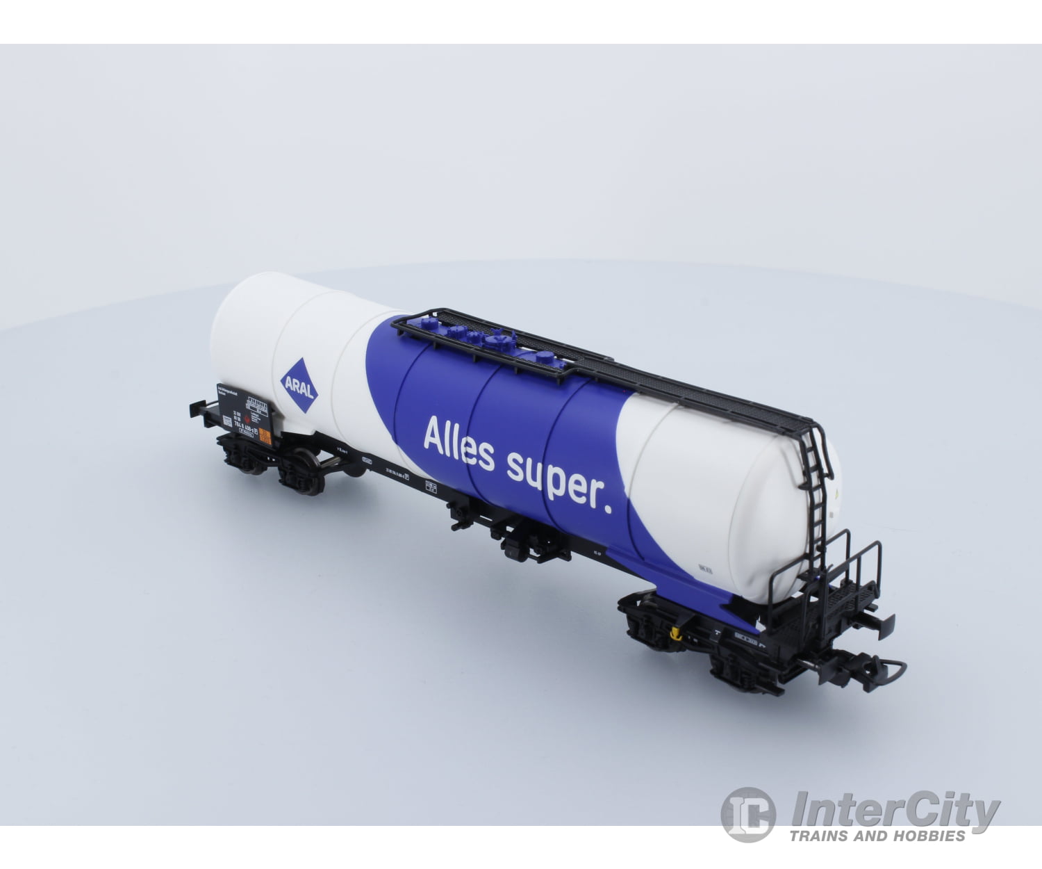 Piko 54189-3 Ho Tank Wagon ’ Aral - Alles Super’ European Freight Cars
