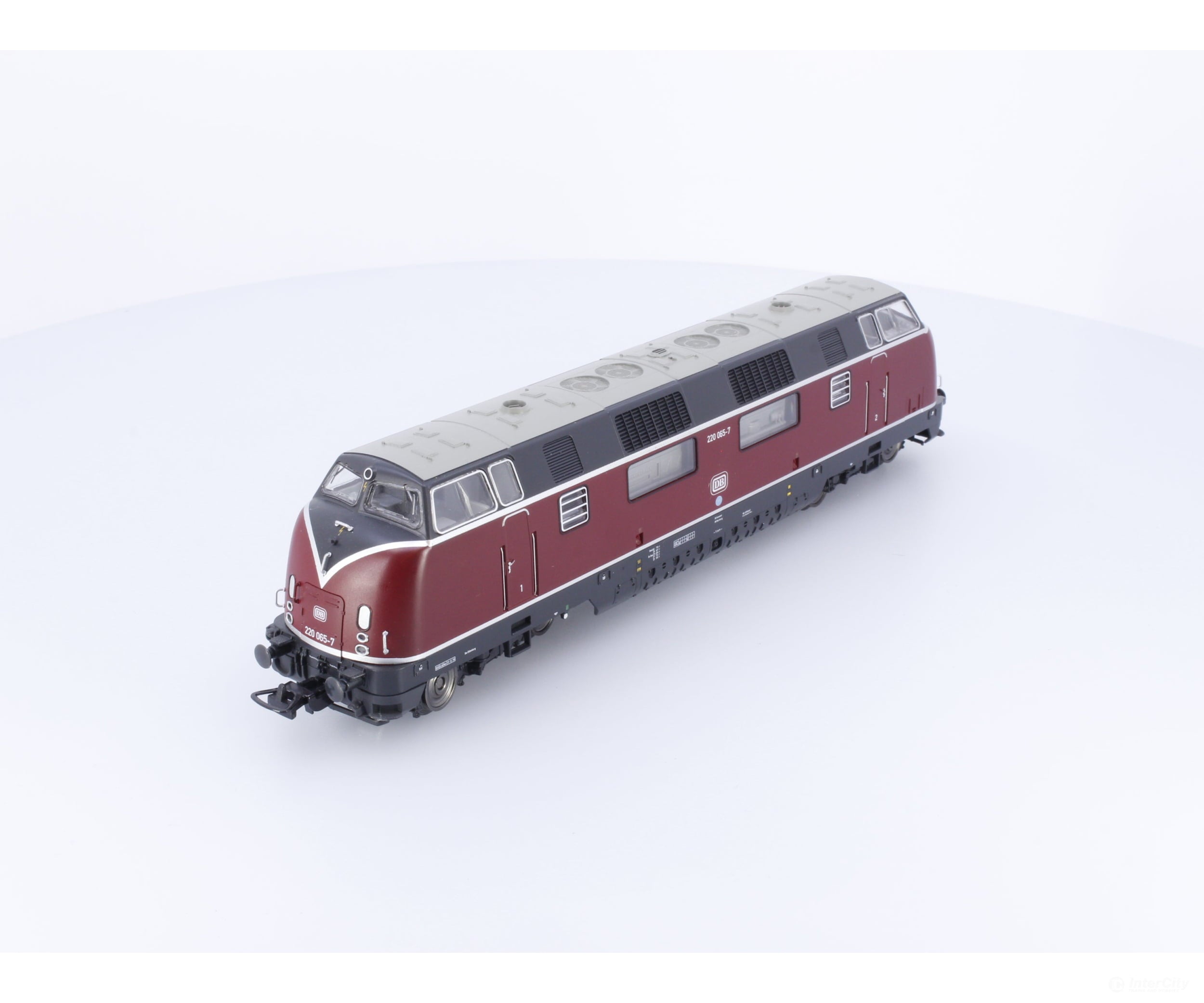 Piko 59707 HO DB Class BR220 Heavy Diesel 220065-7 Digital European Locomotives