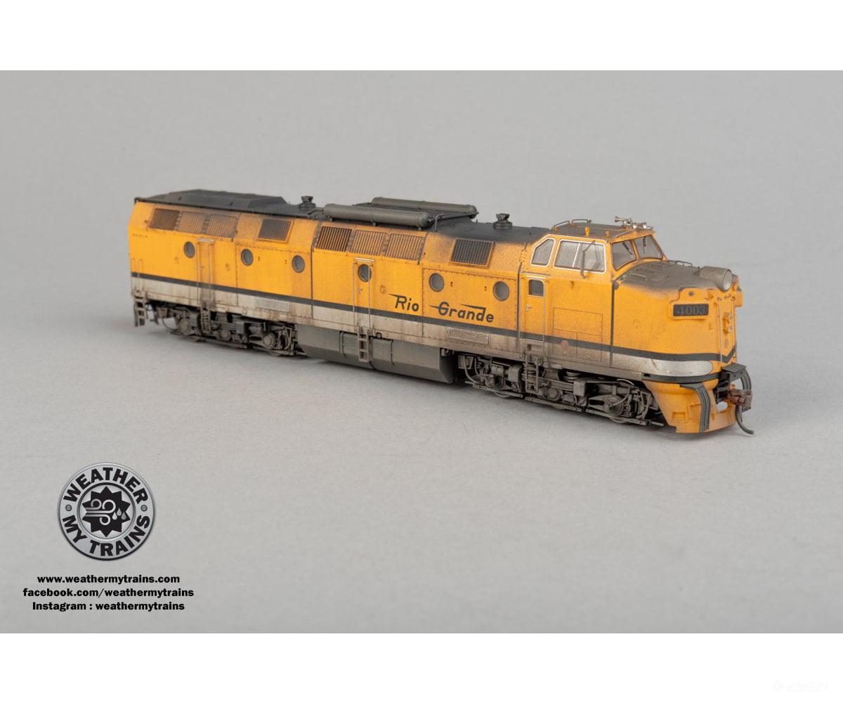 Piko 97819 HO D&RGW #4003 ML4000 Modified Diesel-Hydraulic Locomotive DCC/Sound - Weathered by WEATHER MY TRAINS