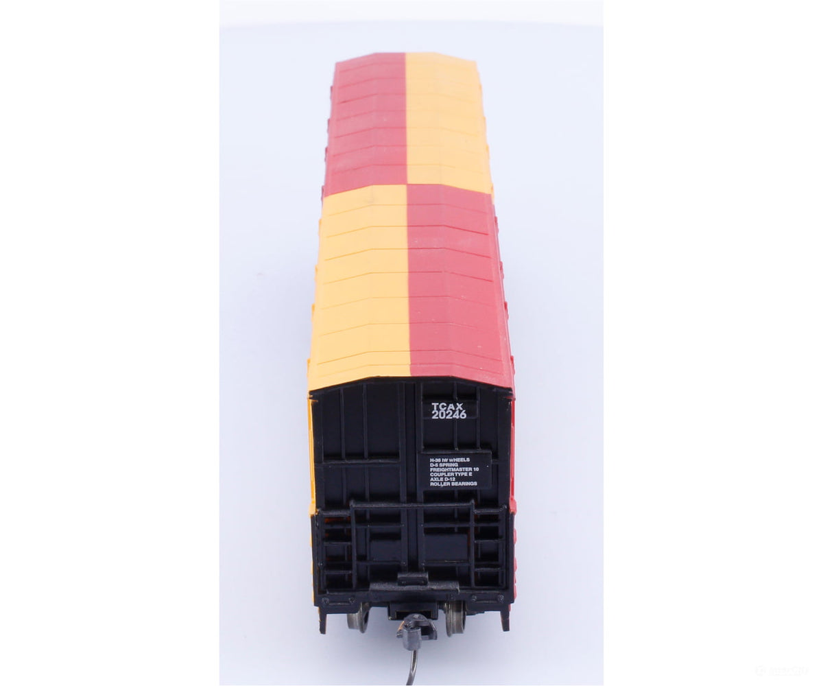 Proto 1000 101505 HO 60’ Thrall Door Box Car Canadian Forest Products Ltd. 20246 - Freight Cars