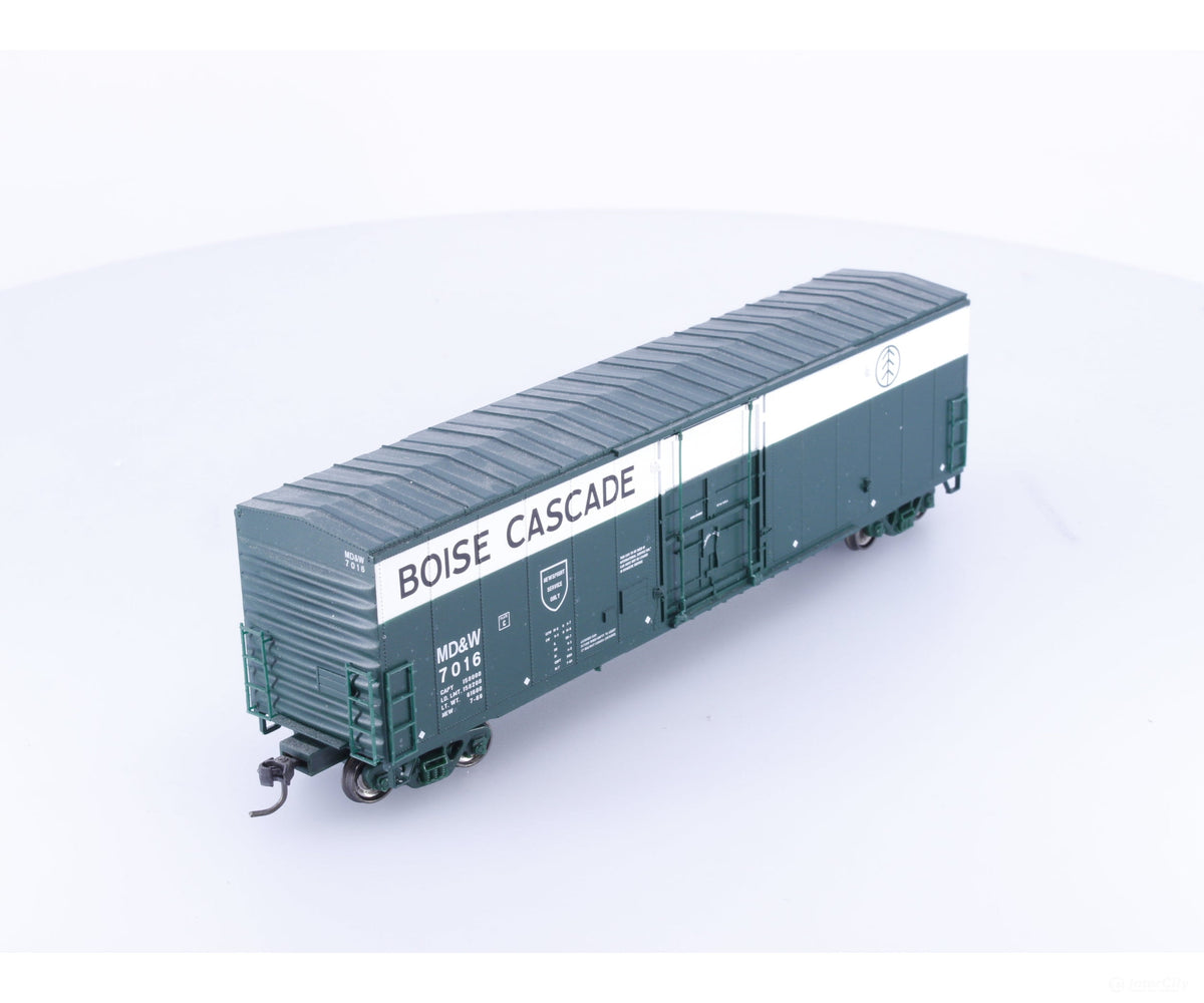Proto 1000 302929 HO 50’ Newsprint Boxcar Boise Cascade Minnesota Dakota and Western (MDW) 7016 - Freight Cars