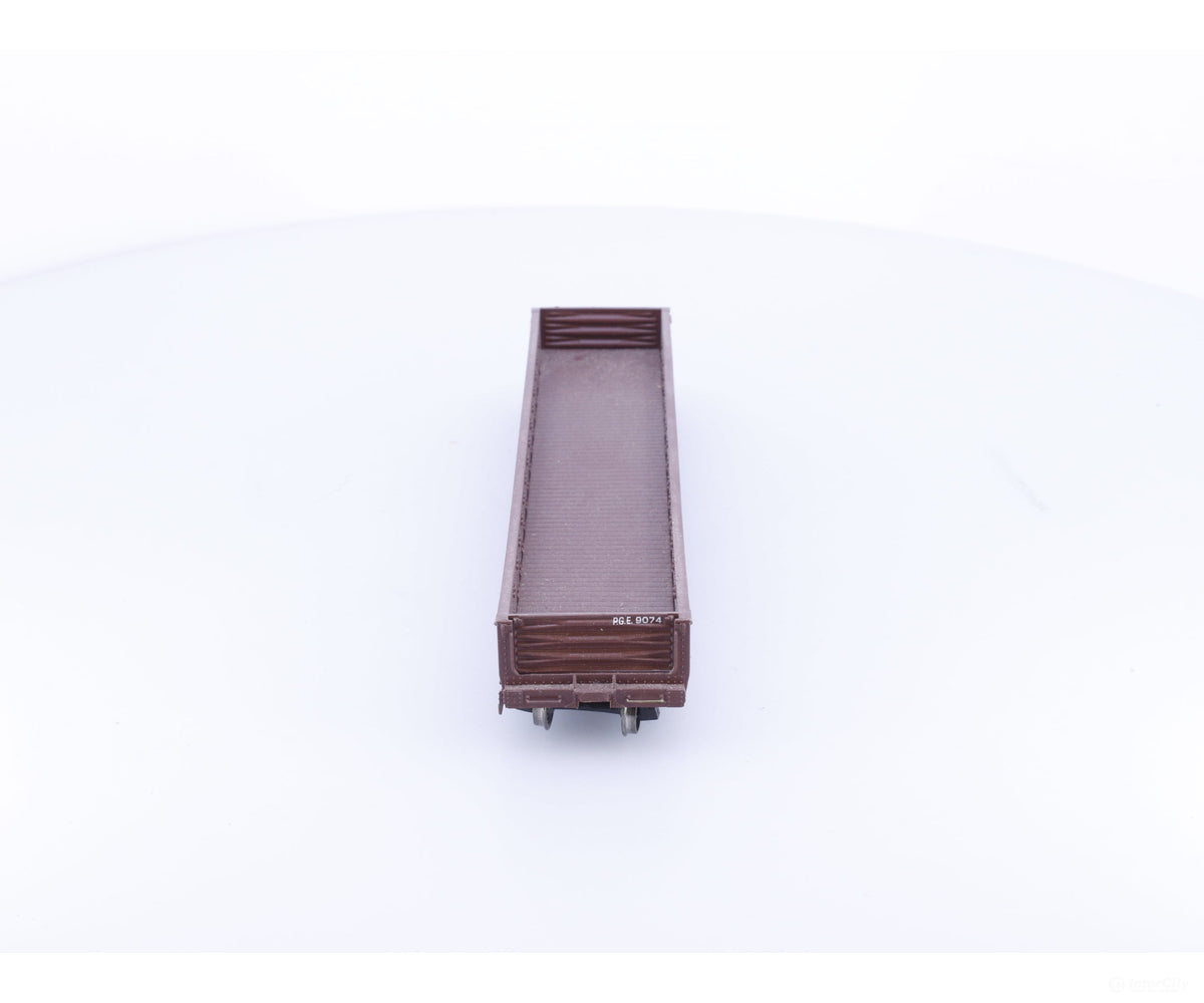 Proto 2000 9074 HO 52’6’’ Drop End Mill Gondola Pacific Great Eastern (PGE) 9074 - Freight Cars