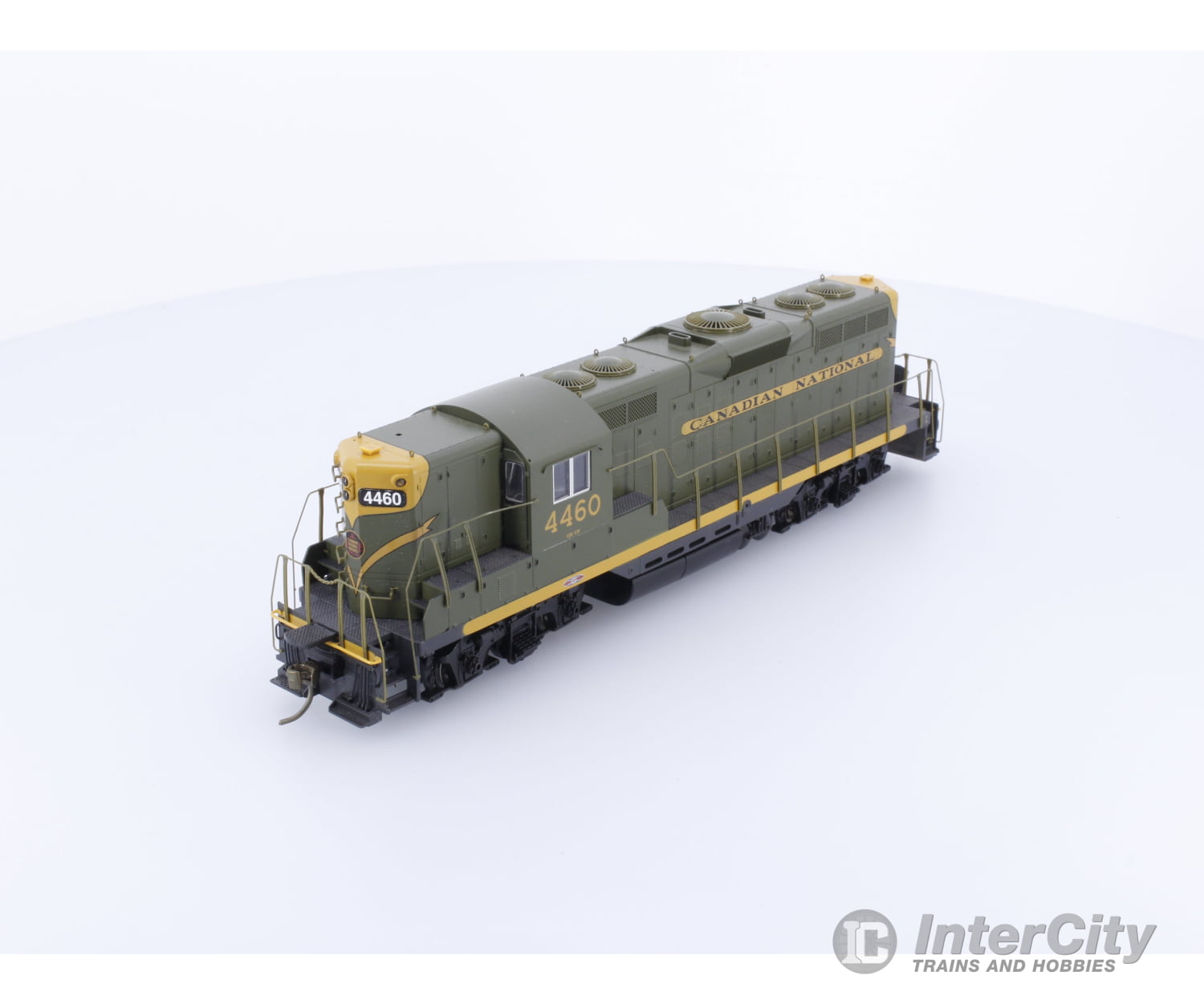 Proto 2000 97046 HO GP9 II Locomotive Canadian National (CN) 4460 Analog DC Locomotives