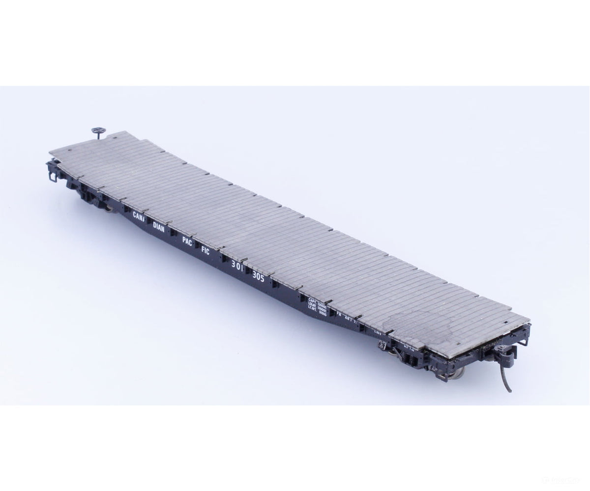 Proto 2000 C101709 HO 53’ 6’ AAR 50 Ton Flat Car Canadian Pacific (CP) 301305 - Freight Cars