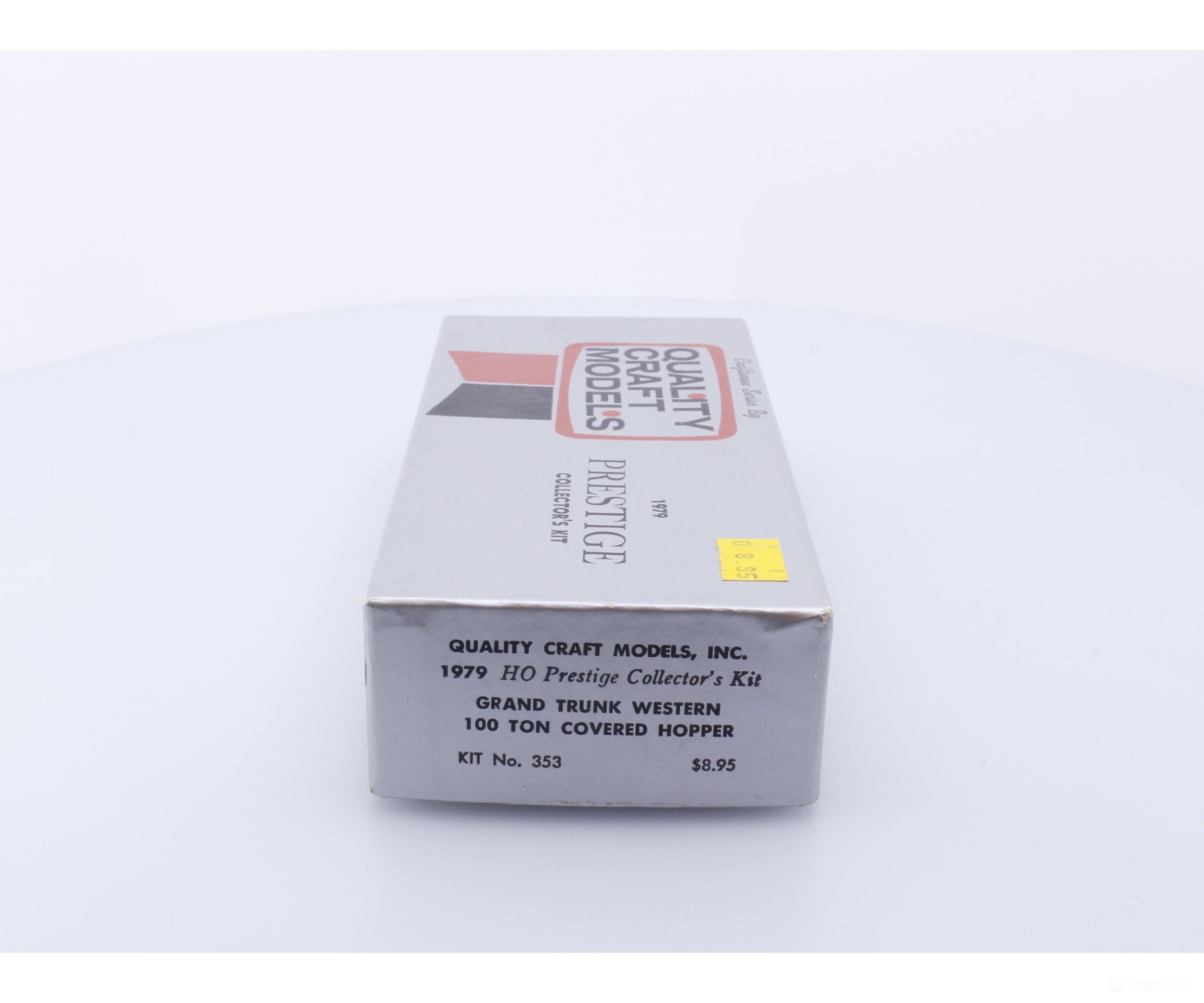 Quality Craft Models 353 HO 100 Ton Covered Hopper Kit Grand Trunk Western (GTW) Freight Cars