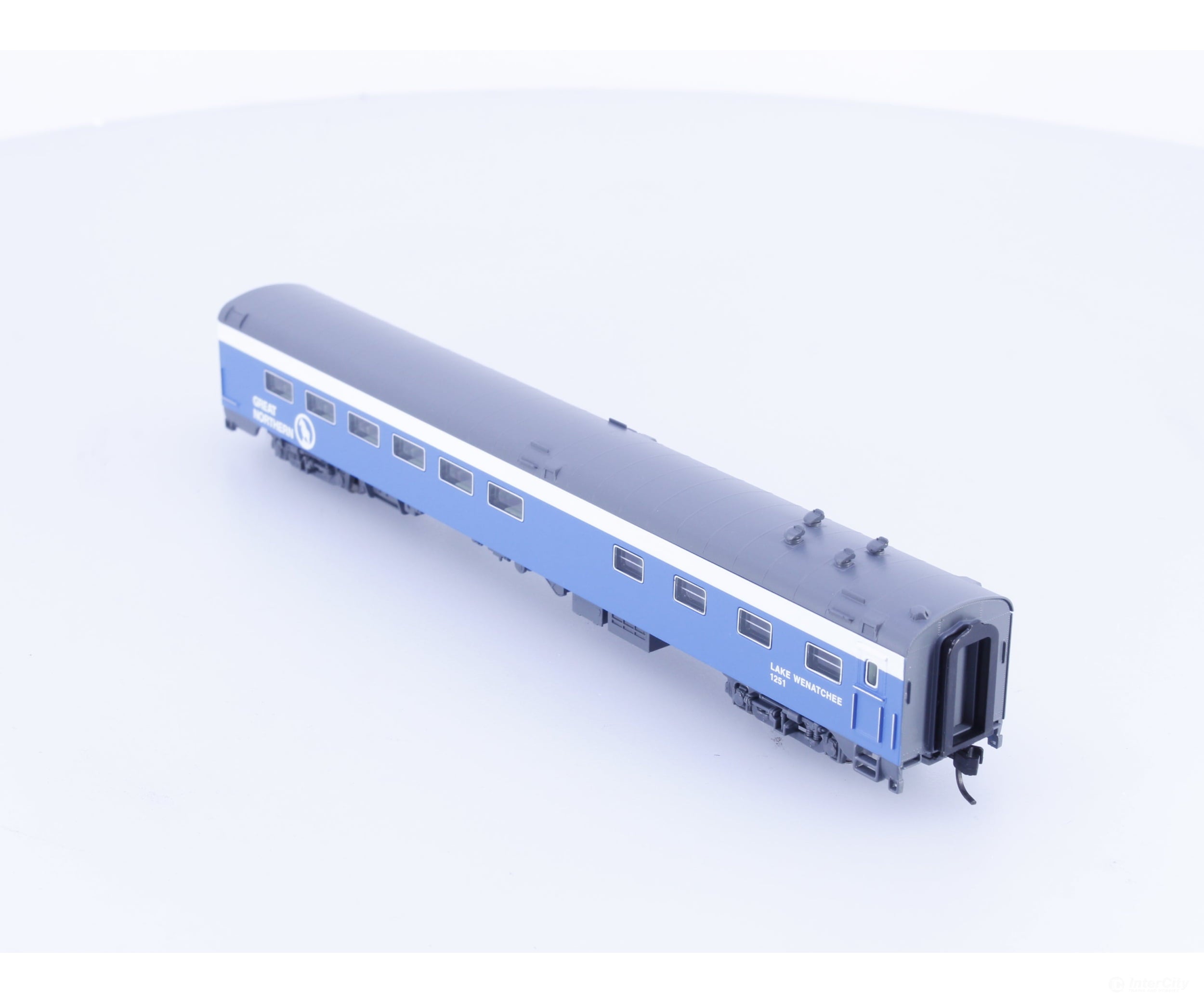 RailSmith Models RS-749904 N BSB Diner Car Great Northern (GN) Lake Wenatchee - Passenger Cars
