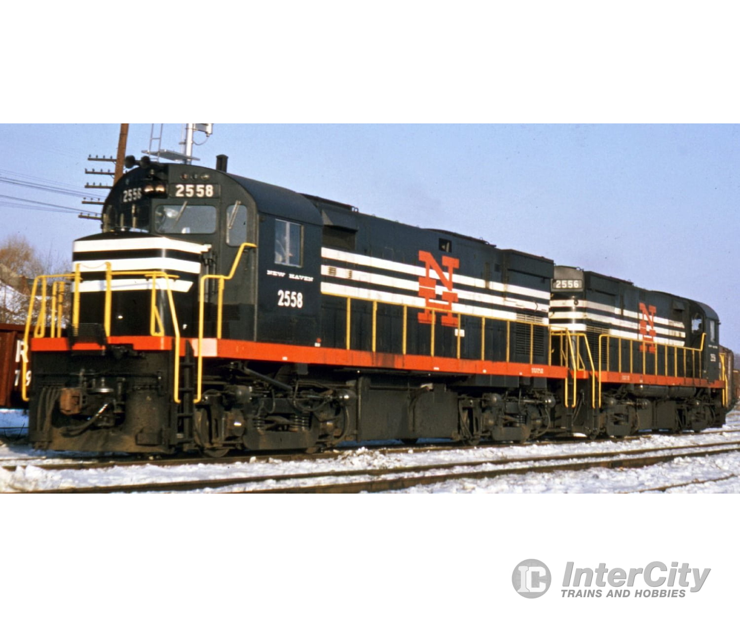 Rapido 045045 HO ALCO C-425 (DC/Silent): New Haven - Trustee Scheme: #2555 Locomotives