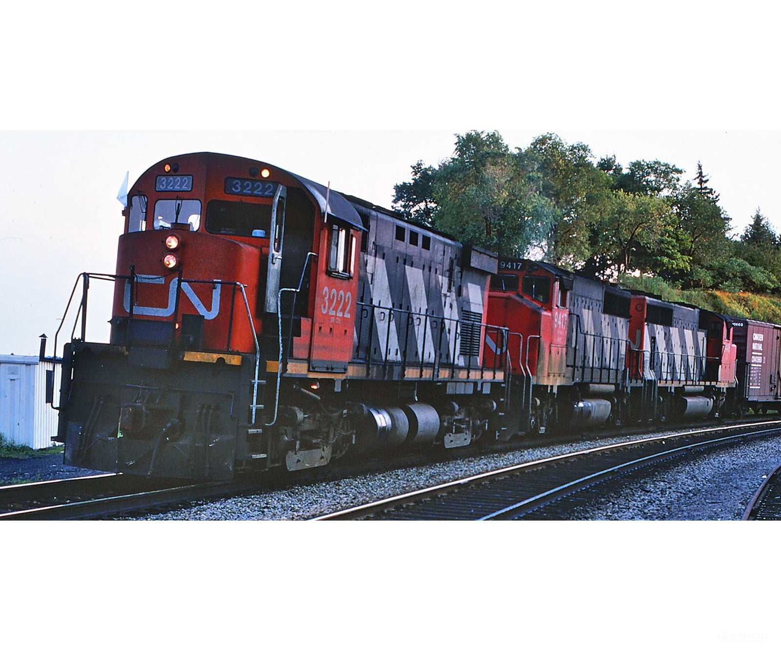 Rapido 045508 HO MLW C424 (DC/DCC/Sound): CN Rail - Stripes (MR-24c): #3236 - Locomotives