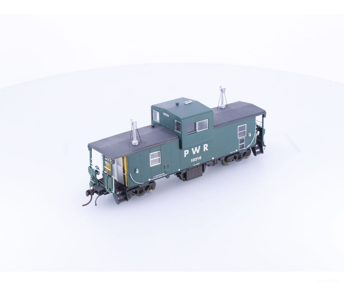 Rapido 10210 HO Angus Wide Vision Caboose Pacific Western Railway (PWR) 10210 - Freight Cars