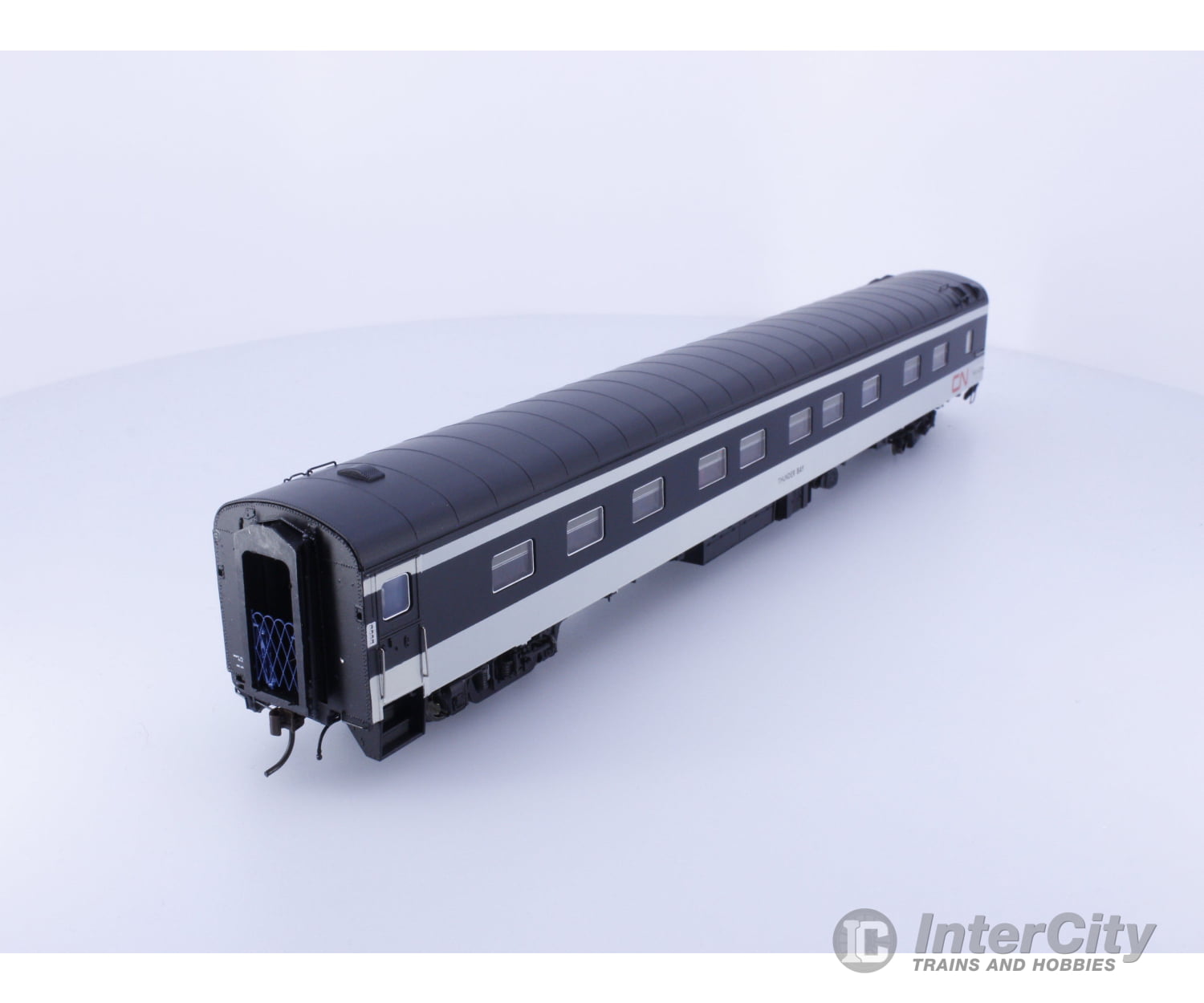 Rapido 104017 HO Bay Sleeper Canadian National (CN) Thunder Bay Passenger Cars