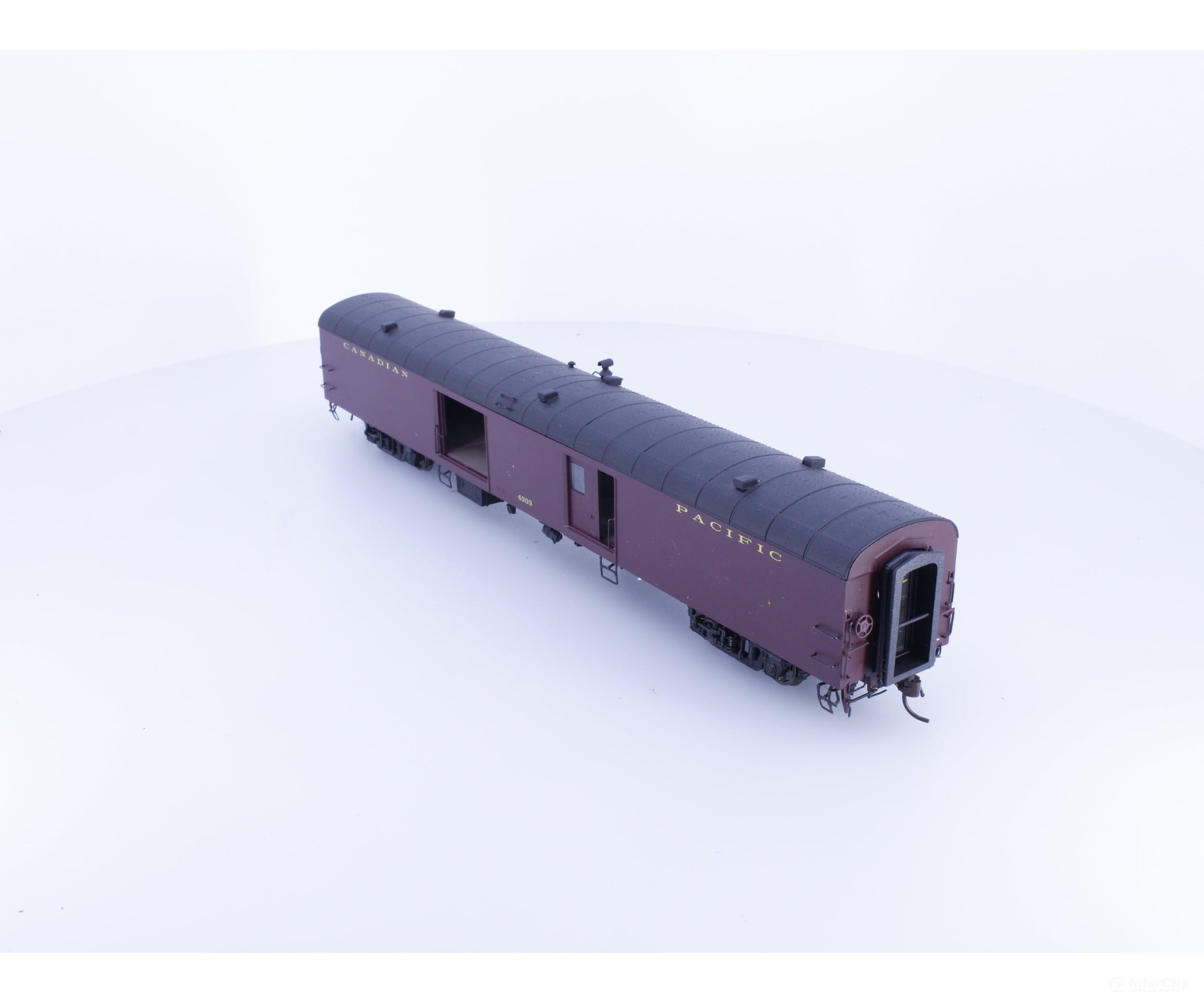 Rapido 106188 HO Baggage Express Coach Canadian Pacific (CP) 4303 - Passenger Cars