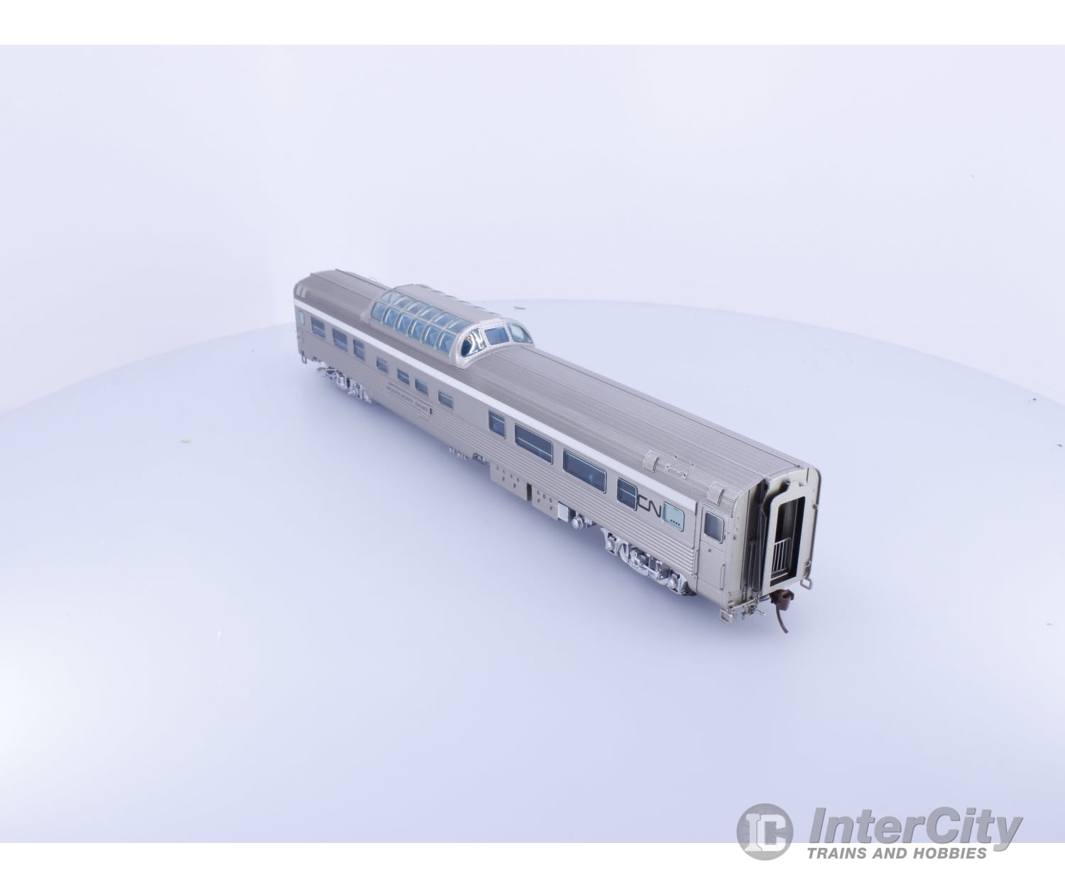 Rapido 116008 HO Budd Mid-Train Dome Canadian National (CN) Moonlight Dome Passenger Cars