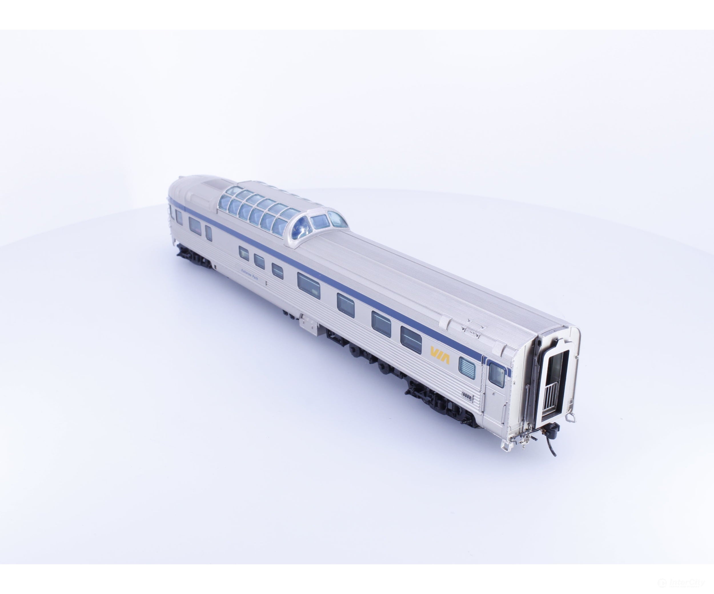 Rapido 120002 HO Park Car Via Rail (VIA) Kokanee Park - Passenger Cars