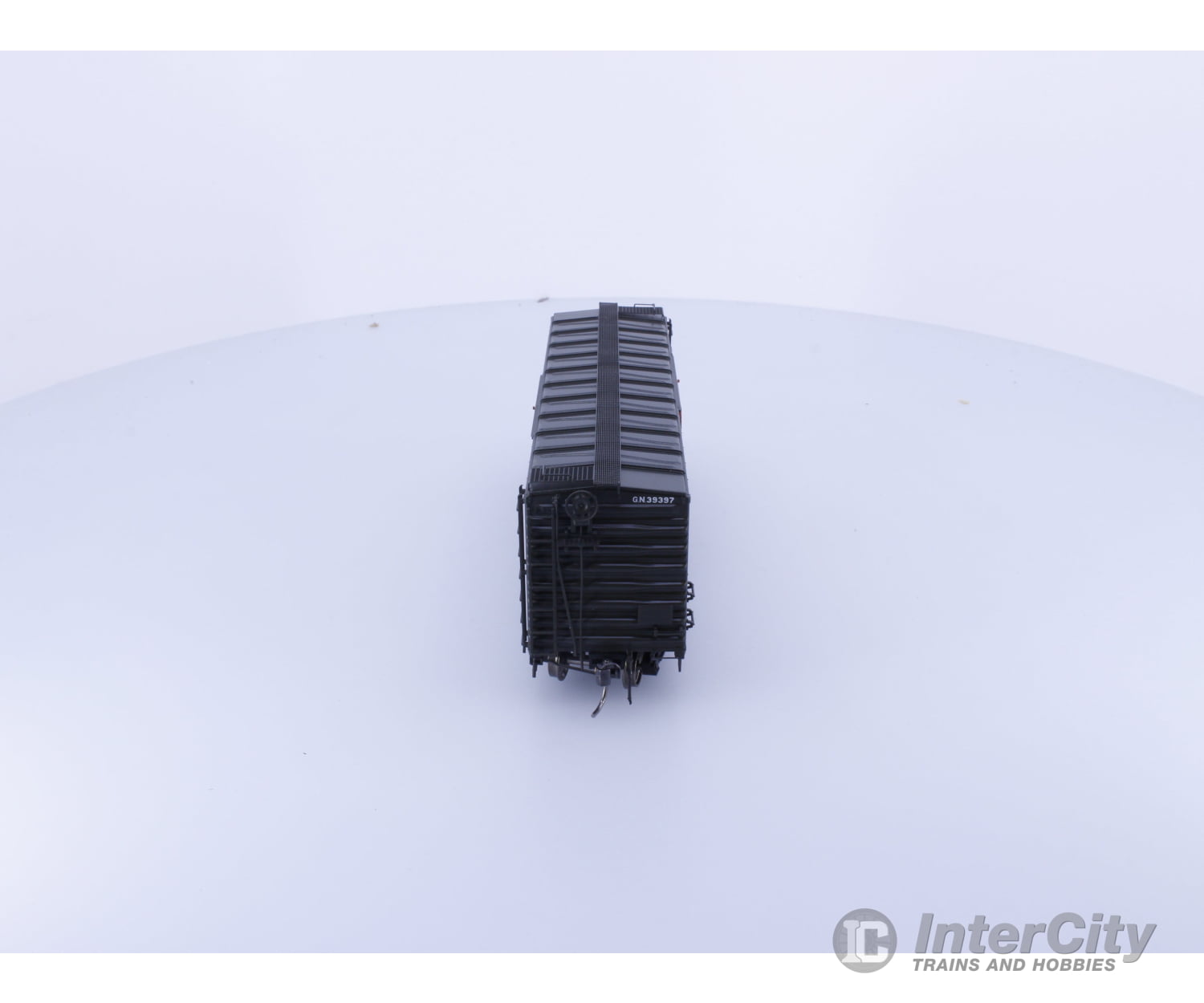 Rapido 155004A HO 40’ Box Car With Early IDNE Green and Orange Great Northern (GN) 39397 Freight Cars