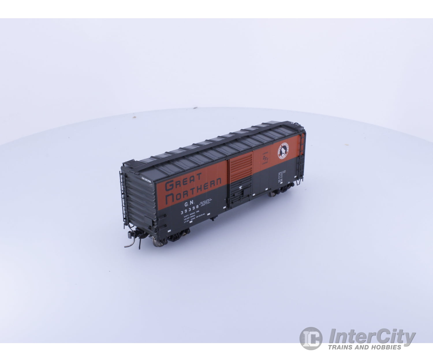 Rapido 155004A HO 40’ Box Car With Early IDNE Green and Orange Great Northern (GN) 39398 Freight Cars