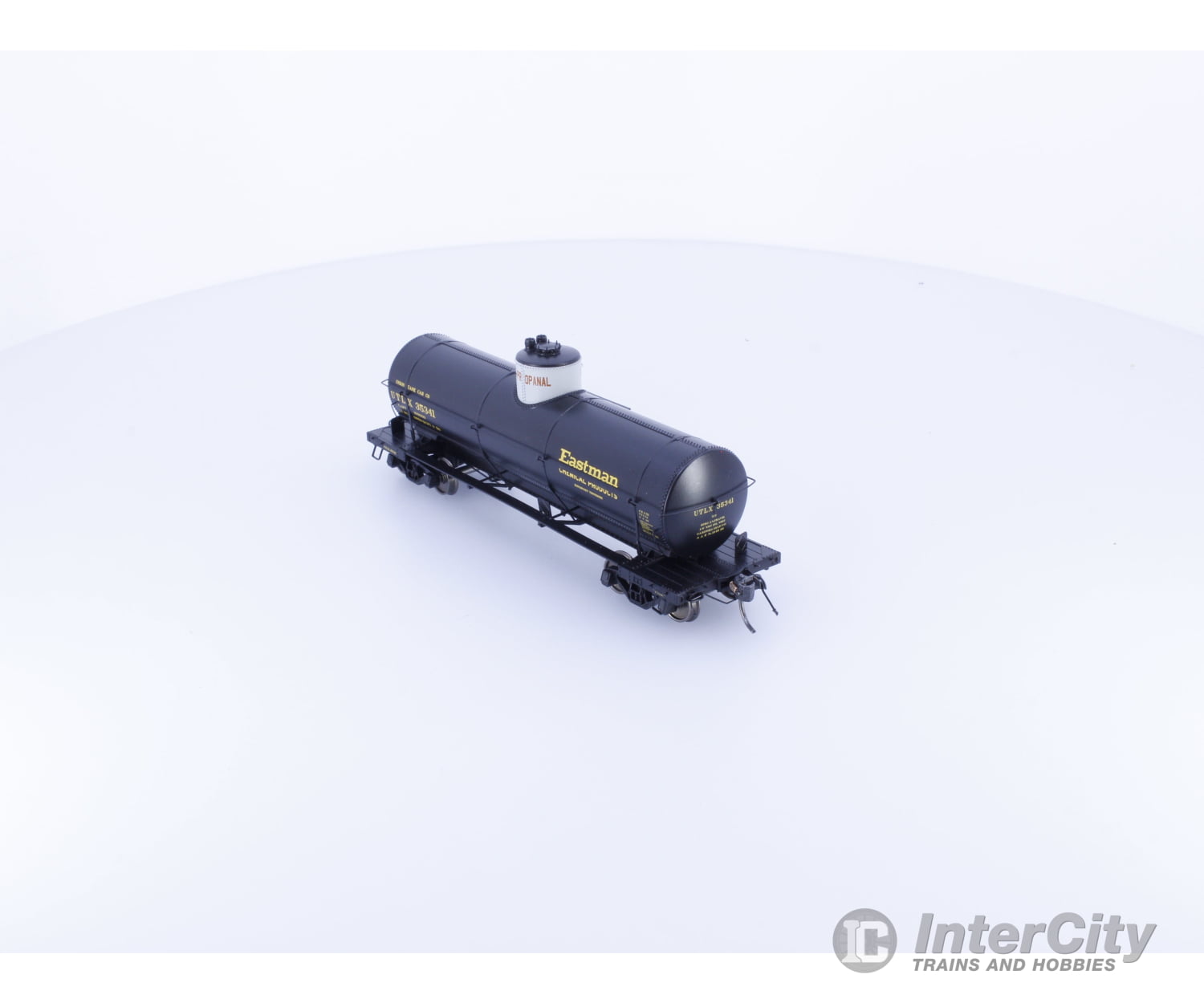 Rapido 159010A HO Union X-3 Tankcar Eastman Chemical Union Tank Car (UTLX) 35341 Freight Cars