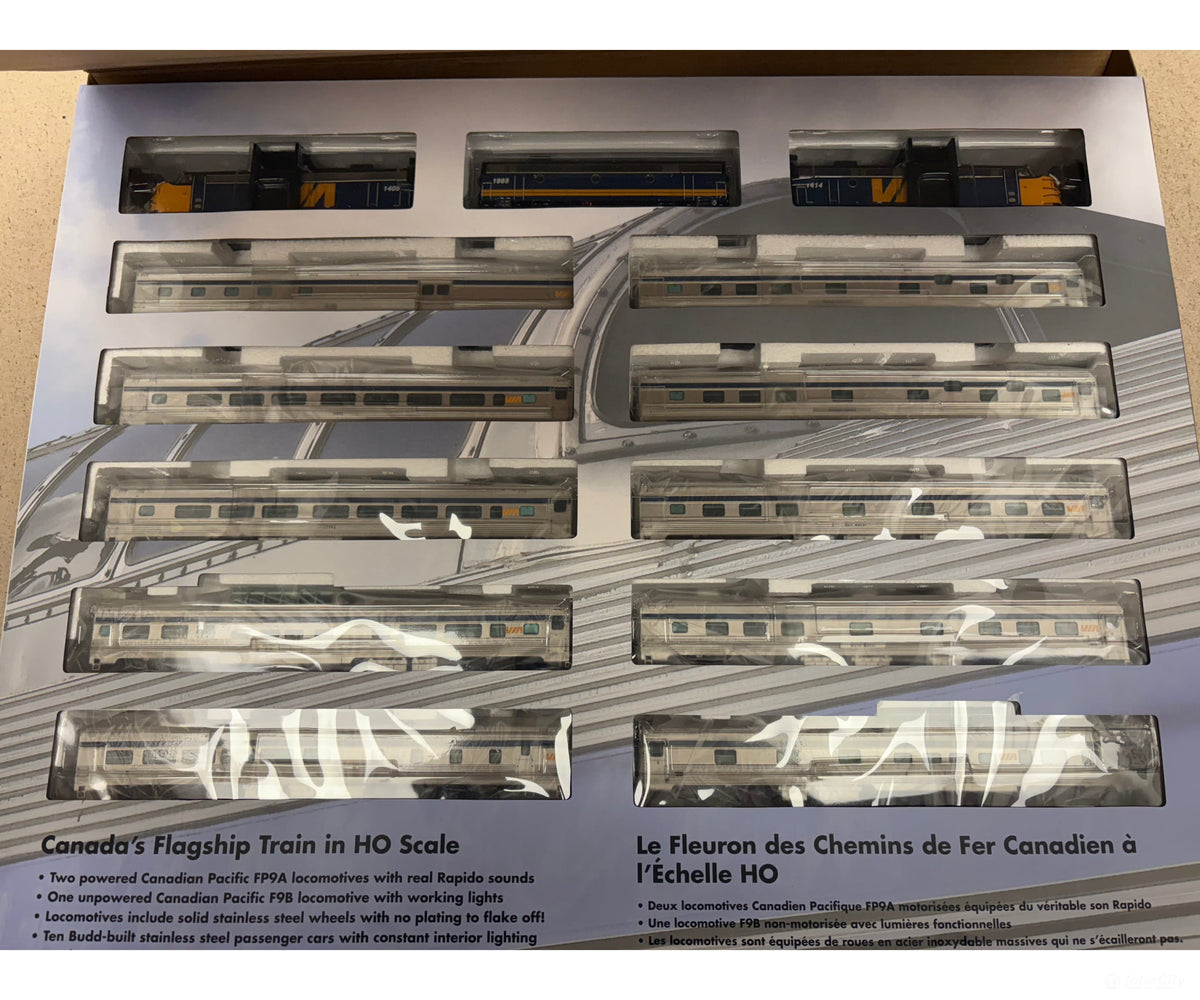Rapido 210006 HO The Canadian 13 Piece Set A-B-A Locos and 10 Passenger Cars (Fully Lighted) Via Rail (VIA) DCC & Sound